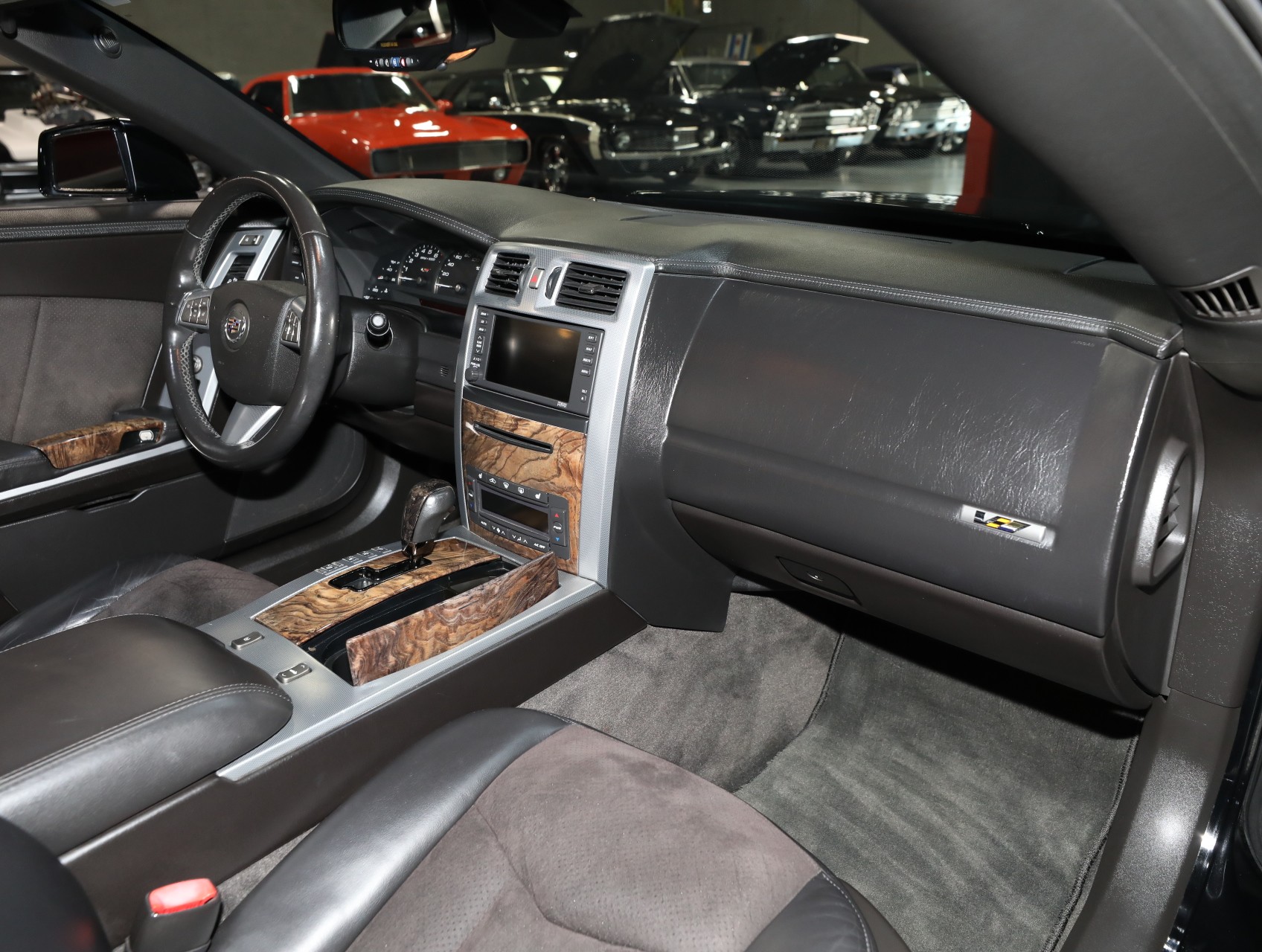 2009 Cadillac XLR-V 48