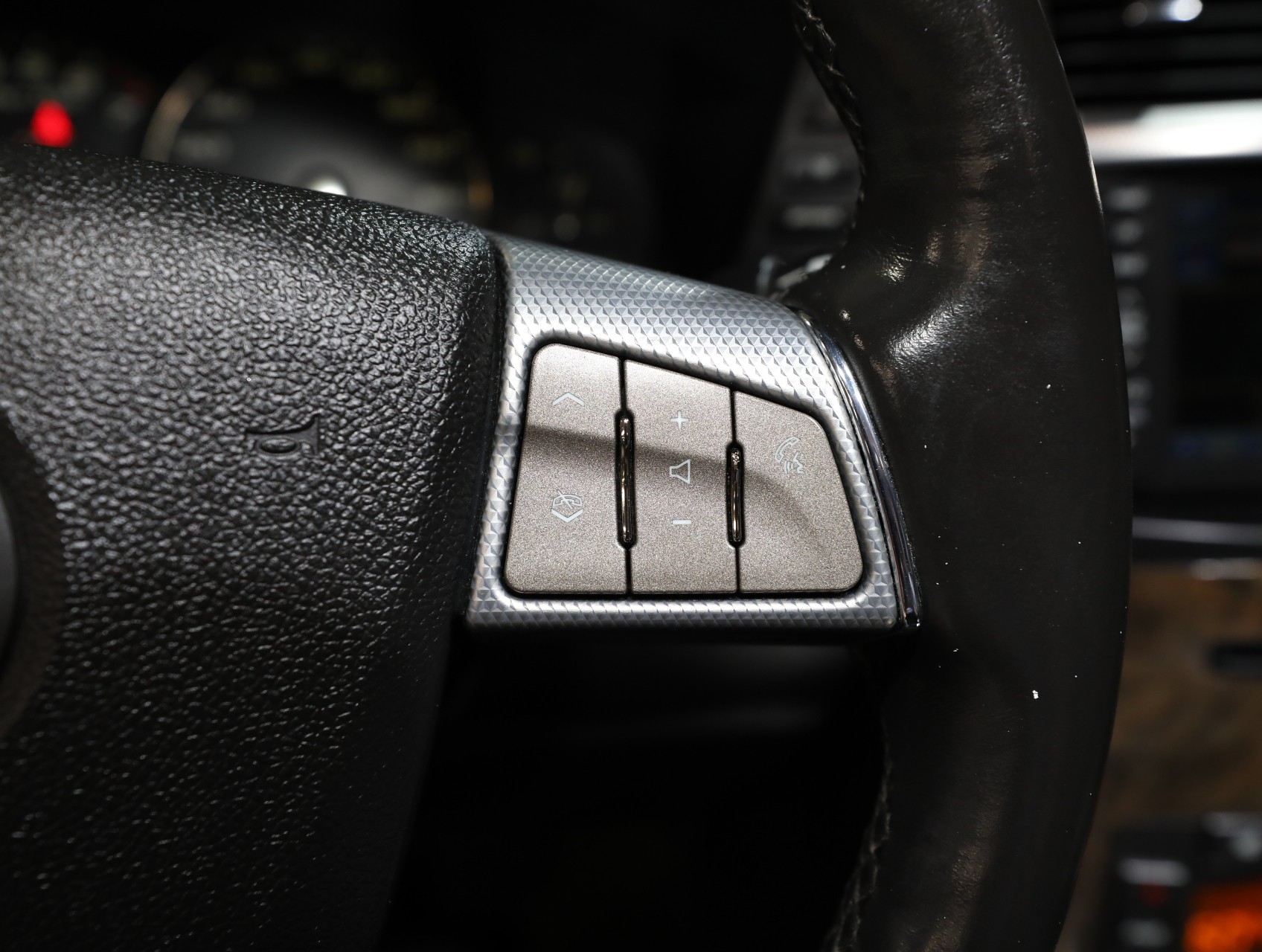 2009 Cadillac XLR-V 65
