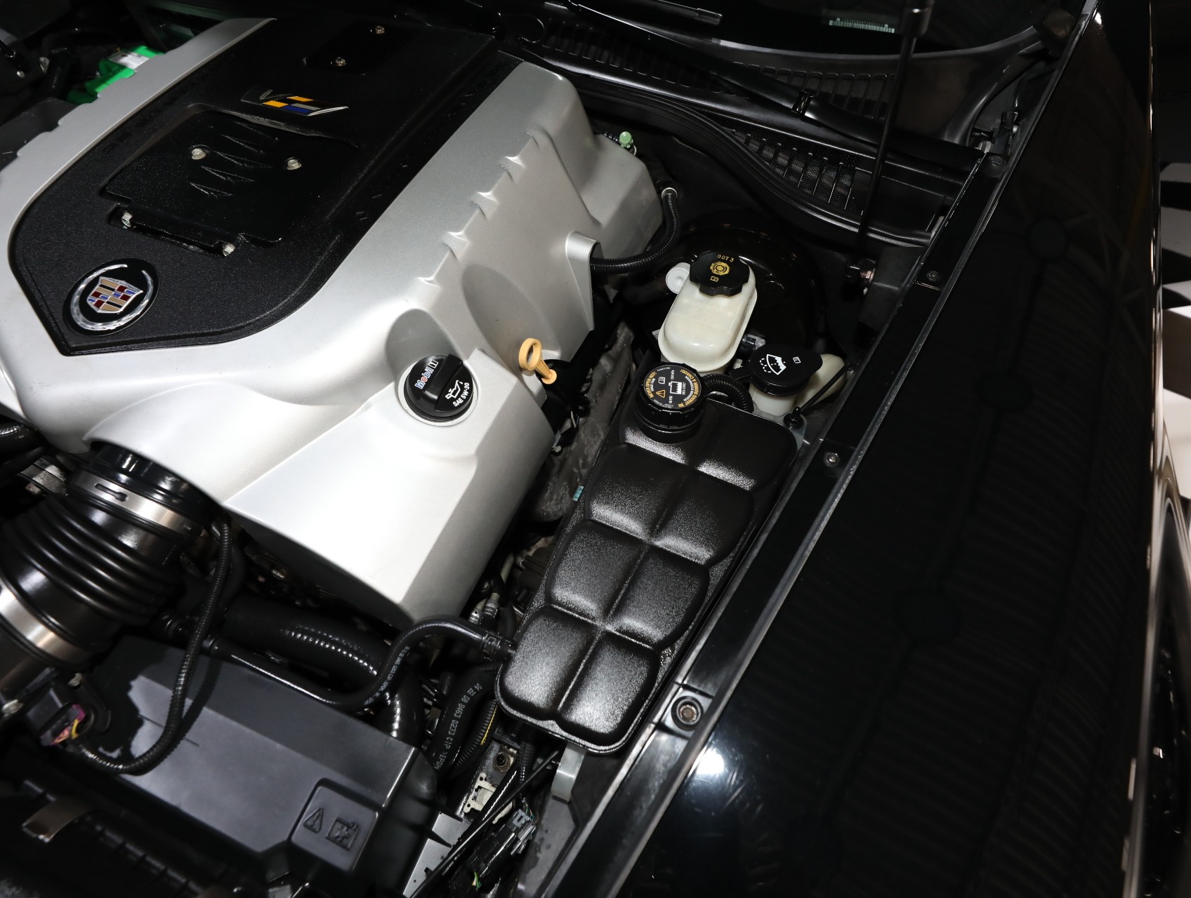 2009 Cadillac XLR-V 74