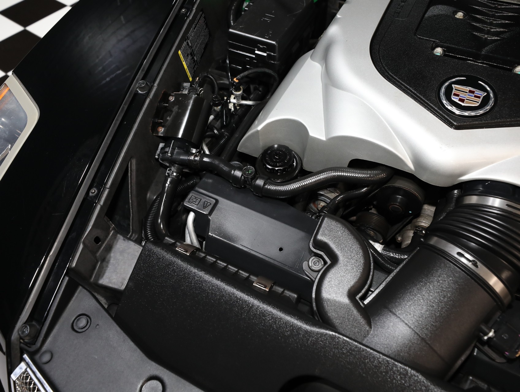 2009 Cadillac XLR-V 79