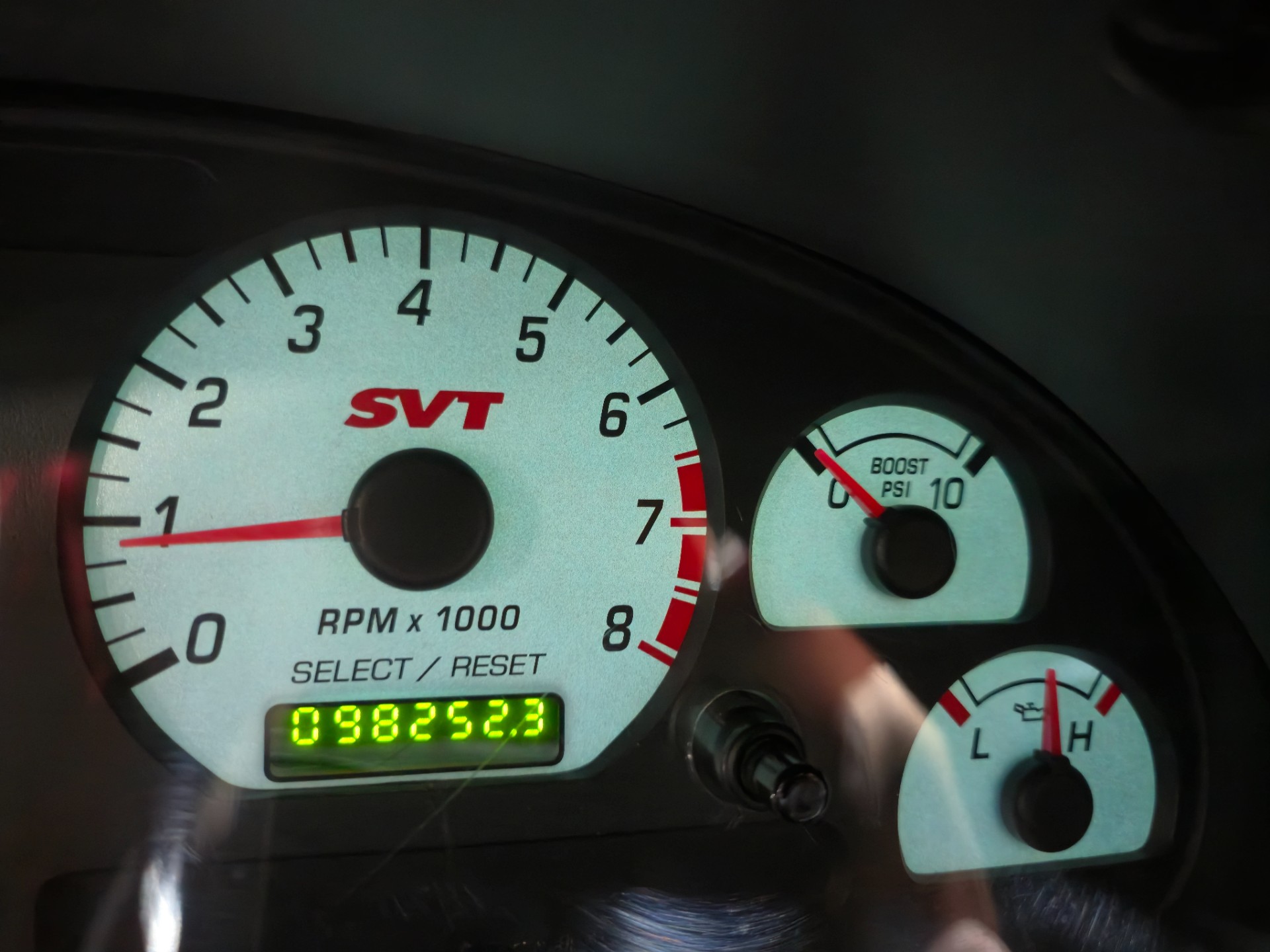 2003 Ford Mustang SVT Cobra 14