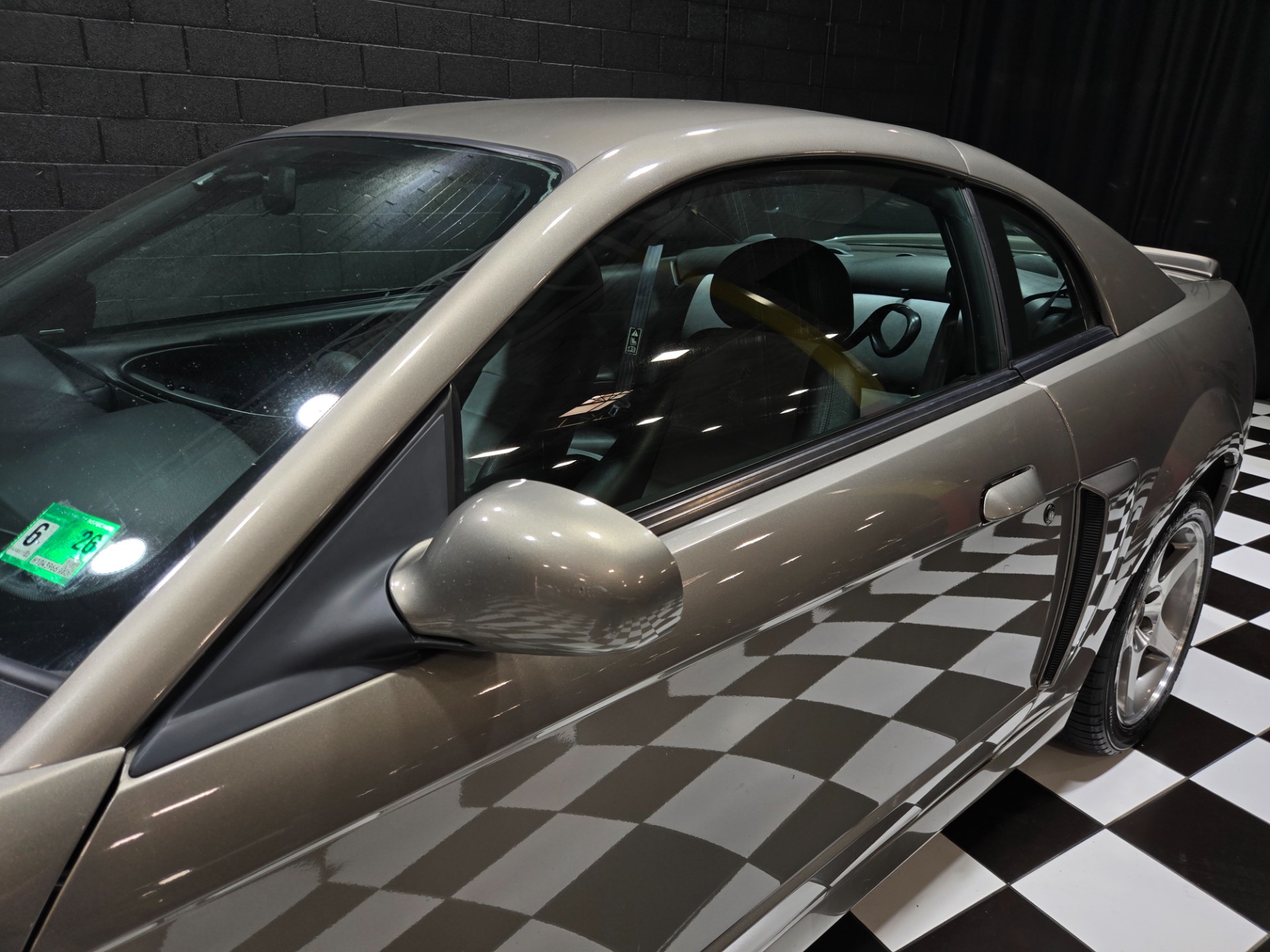 2003 Ford Mustang SVT Cobra 34