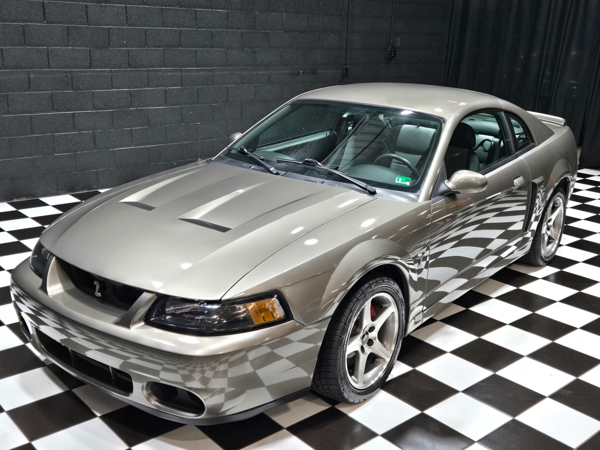 2003 Ford Mustang SVT Cobra 5