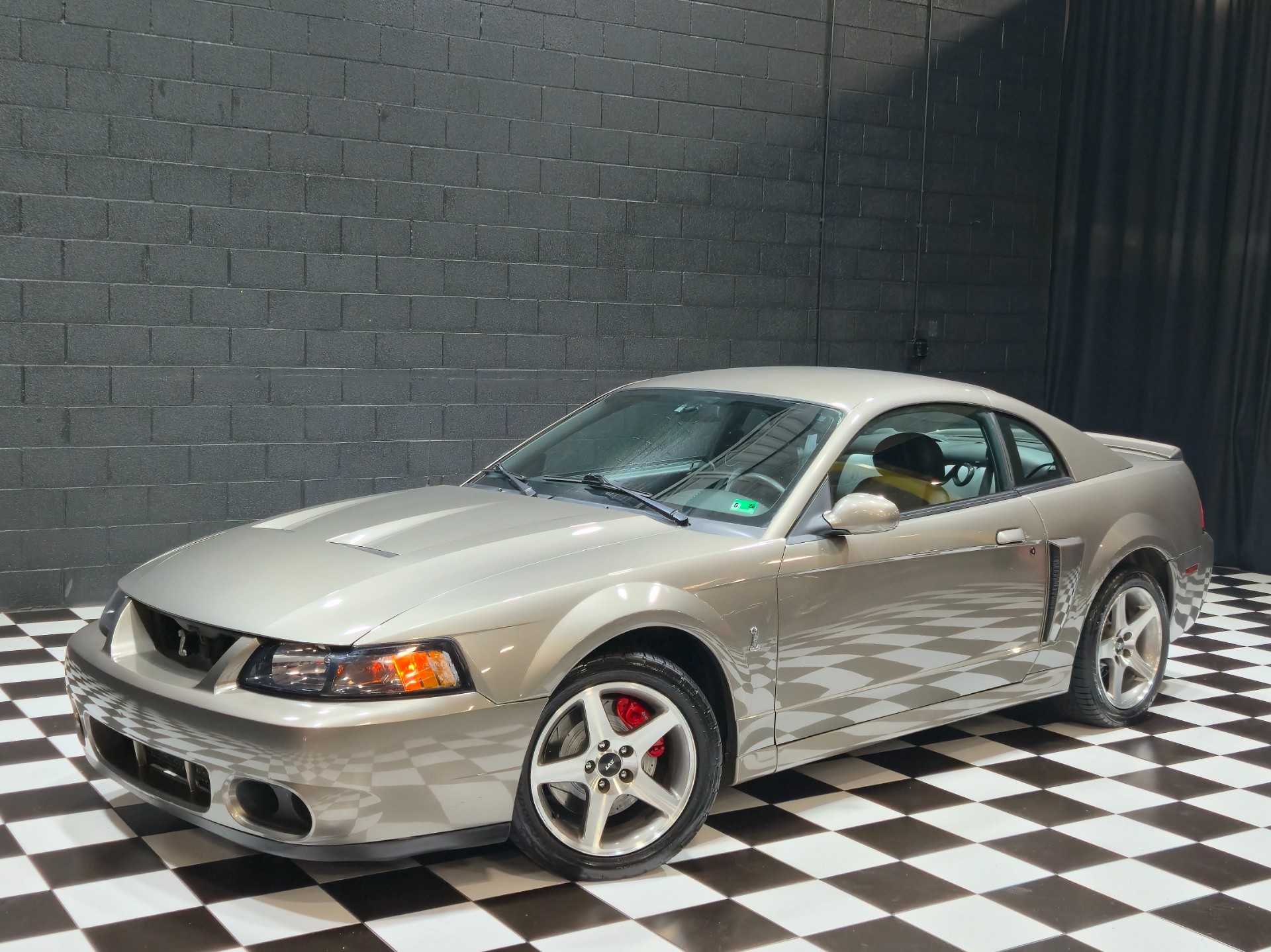 2003 Ford Mustang SVT Cobra 59