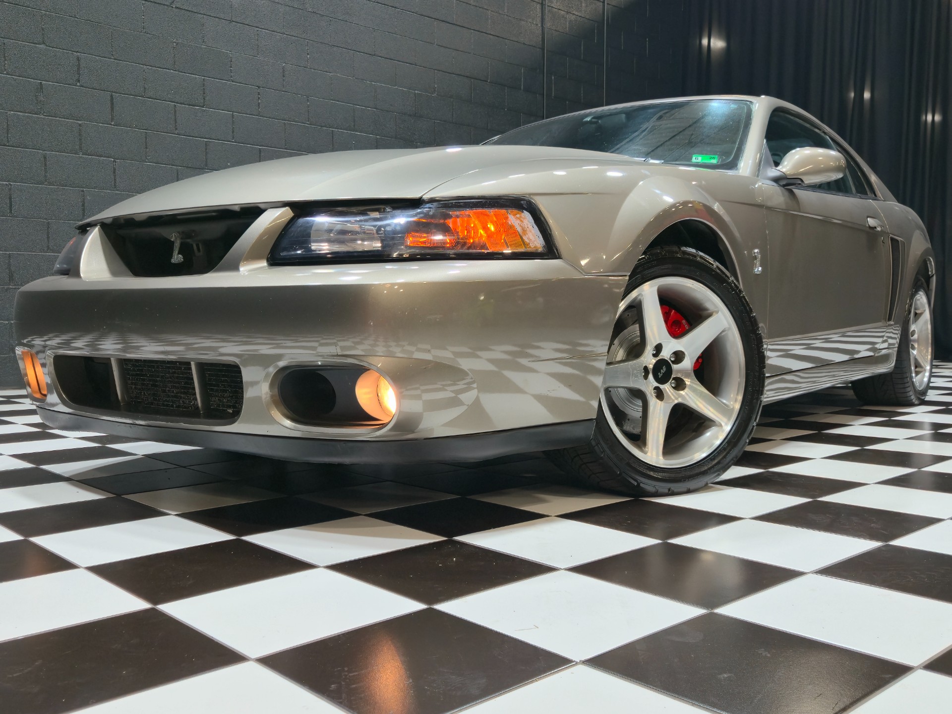 2003 Ford Mustang SVT Cobra 92
