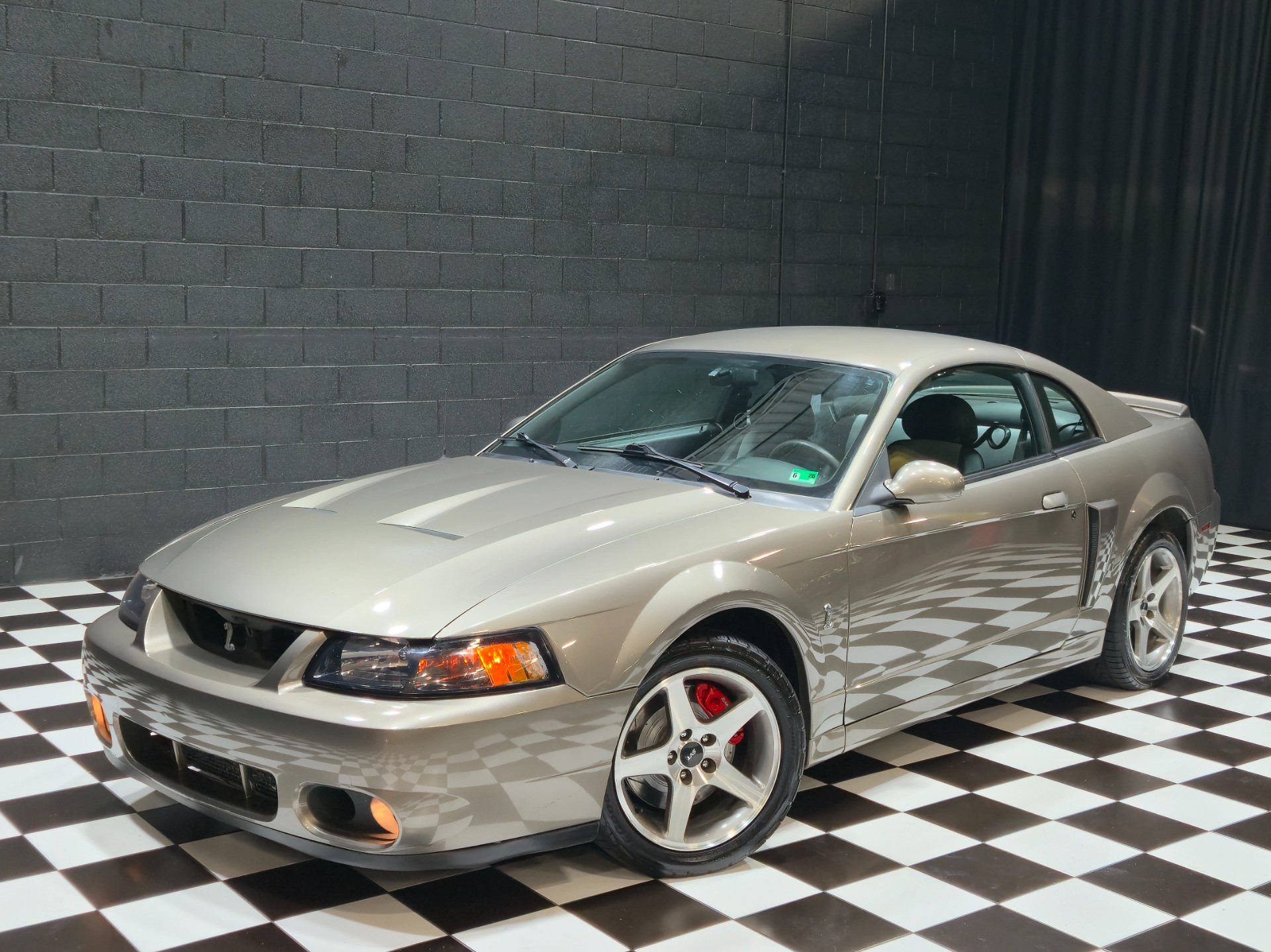 2003 Ford Mustang SVT Cobra 95