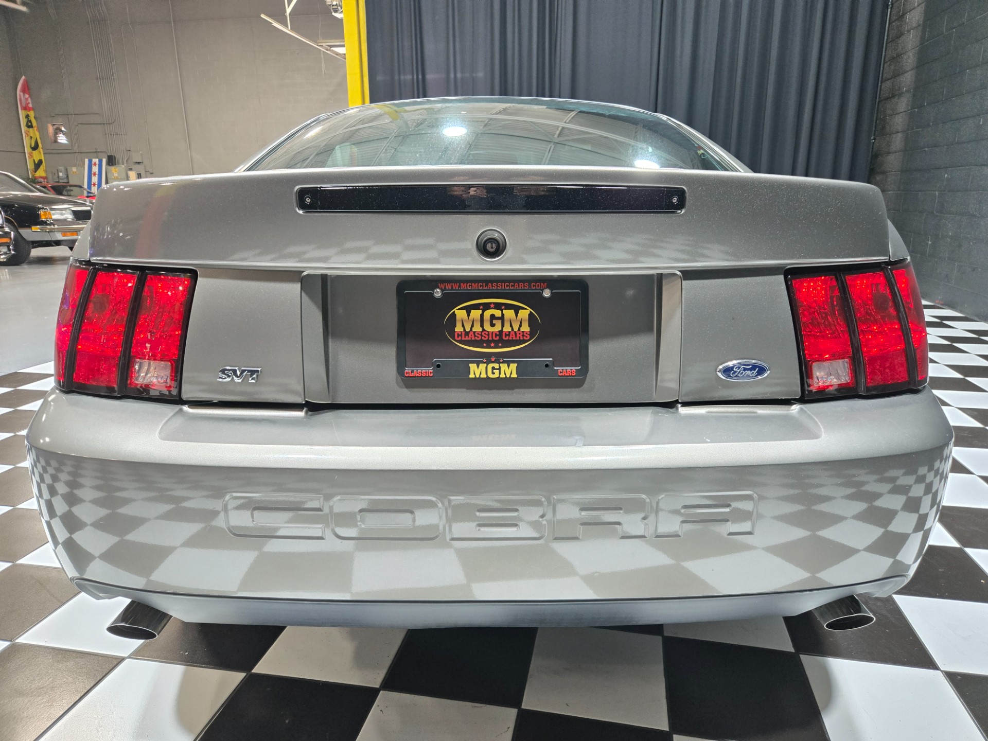2003 Ford Mustang SVT Cobra 10