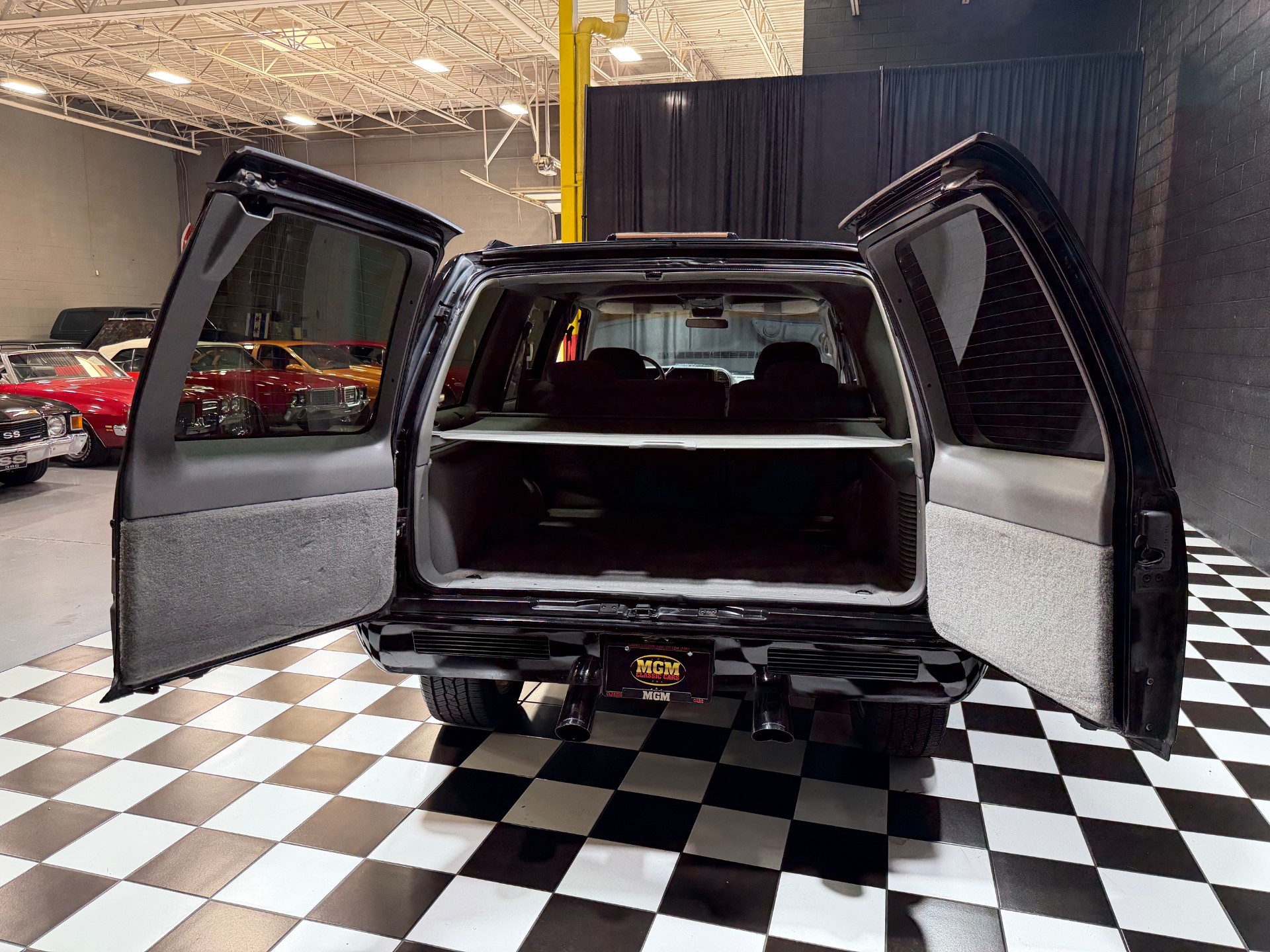 1999 Chevrolet Tahoe 5
