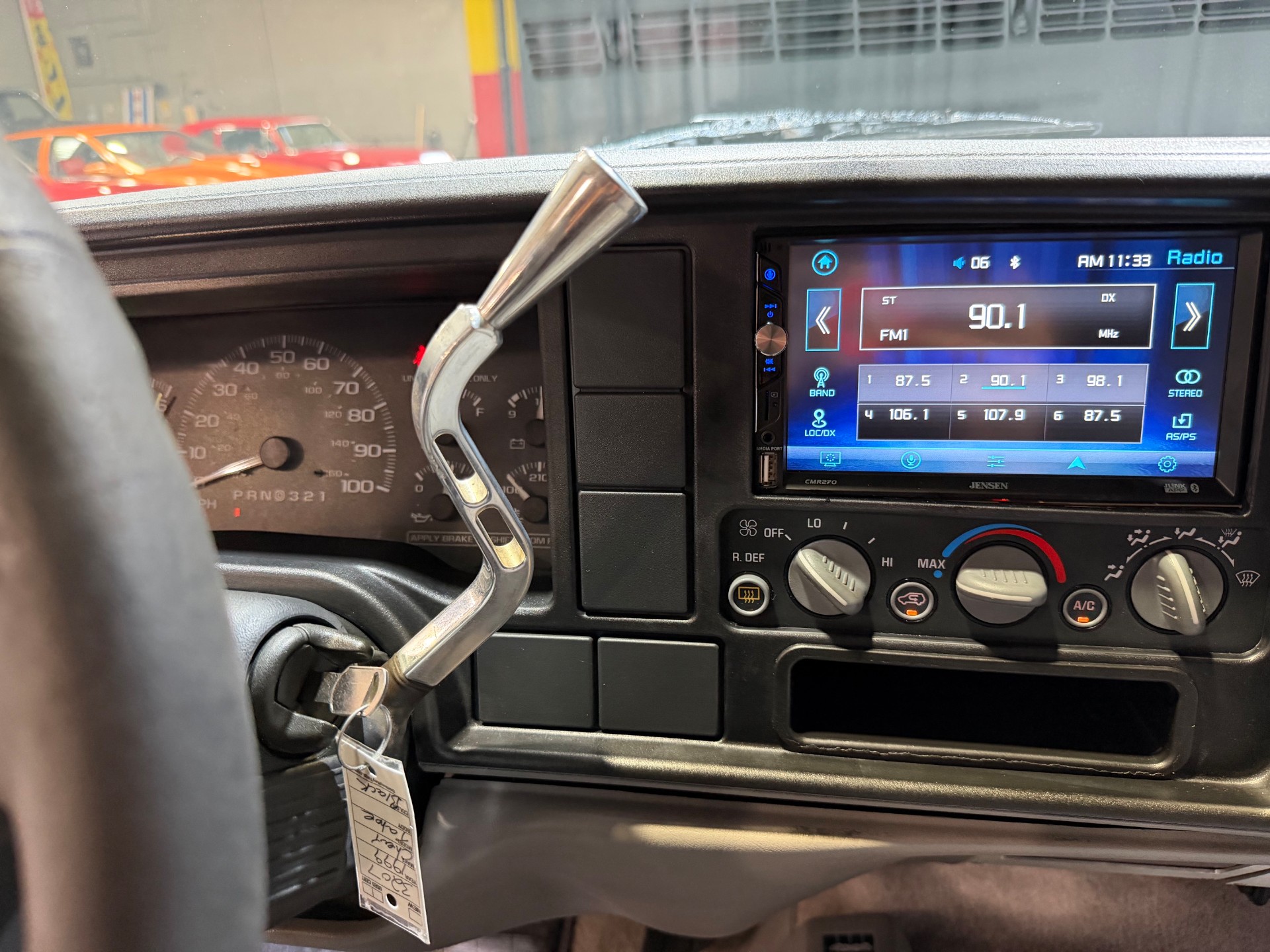 1999 Chevrolet Tahoe 65