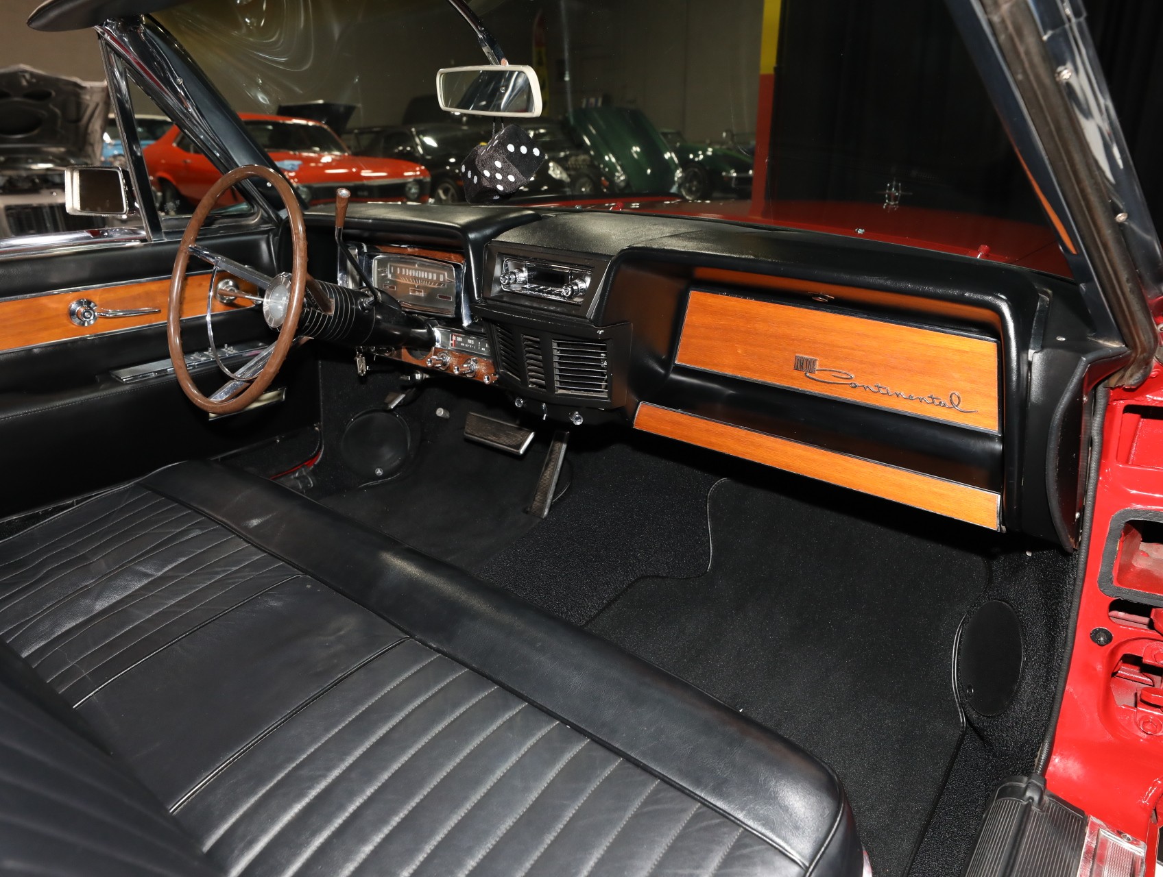 1962 Lincoln Continental 56