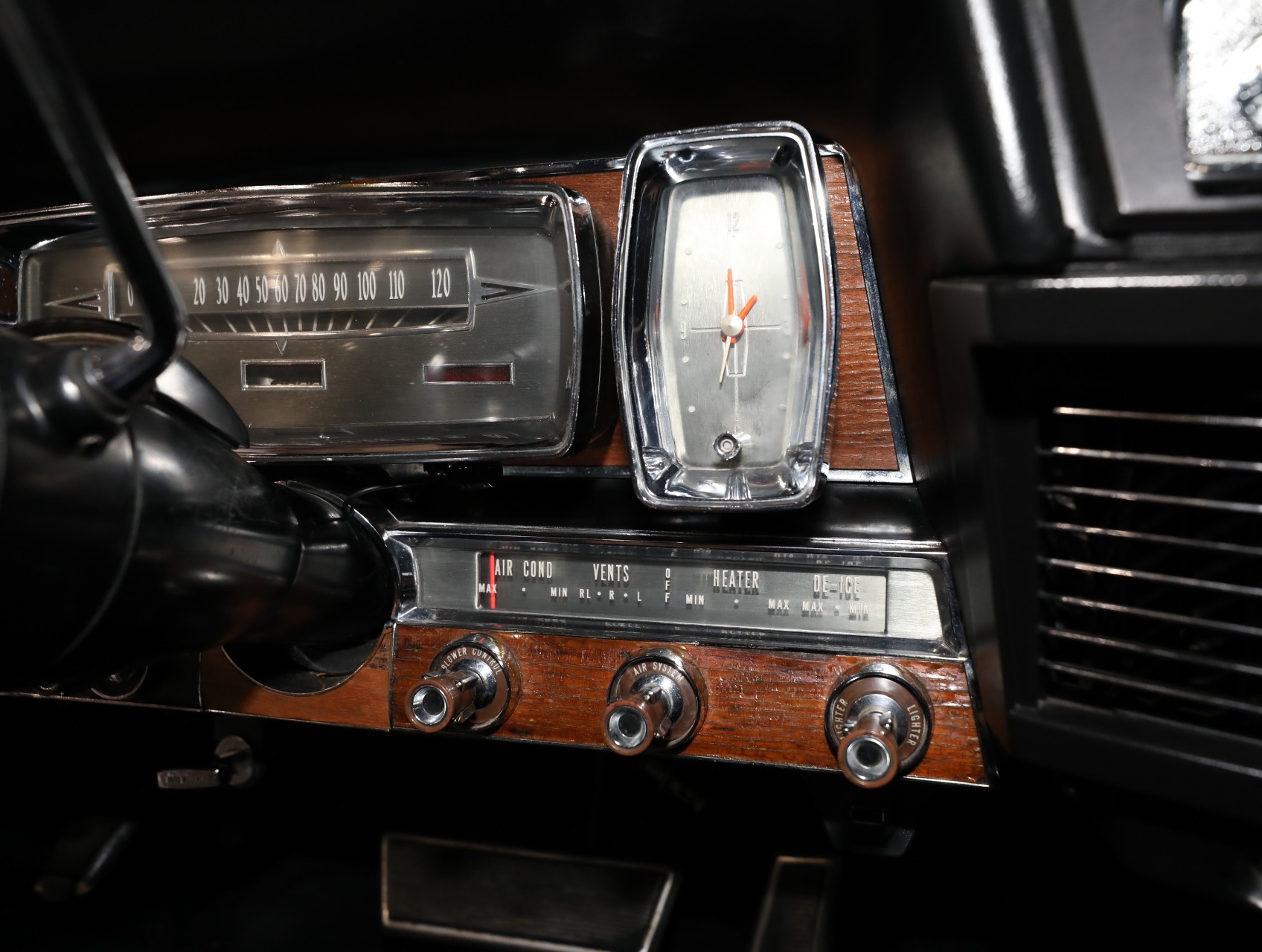 1962 Lincoln Continental 77