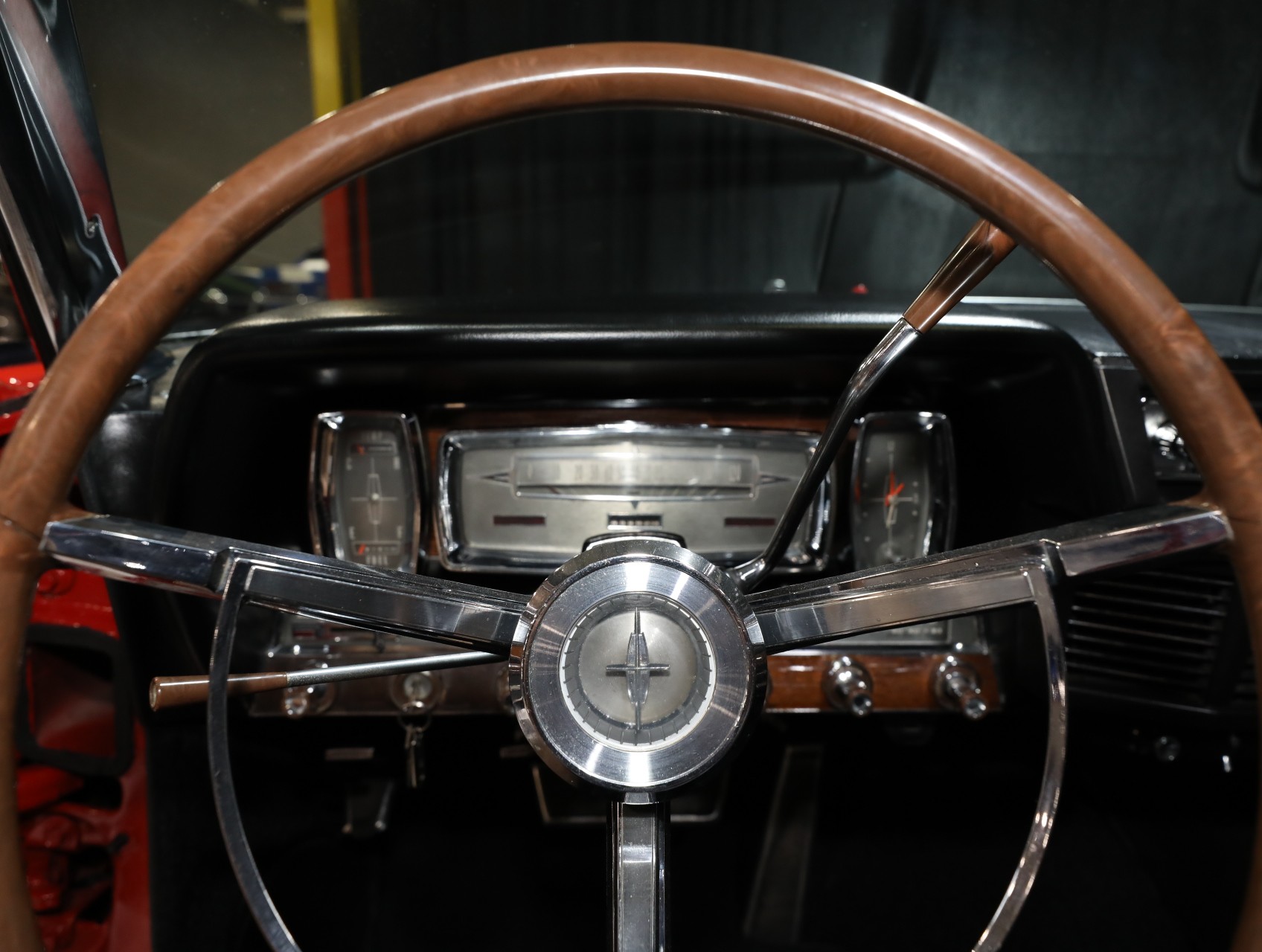 1962 Lincoln Continental 81