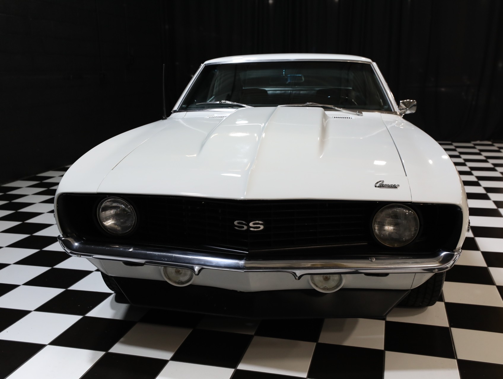 1969 Chevrolet Camaro 12