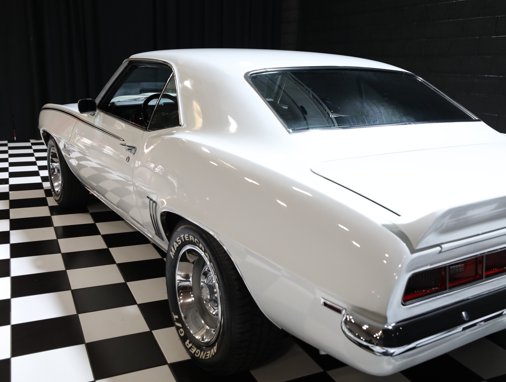 1969 Chevrolet Camaro 30
