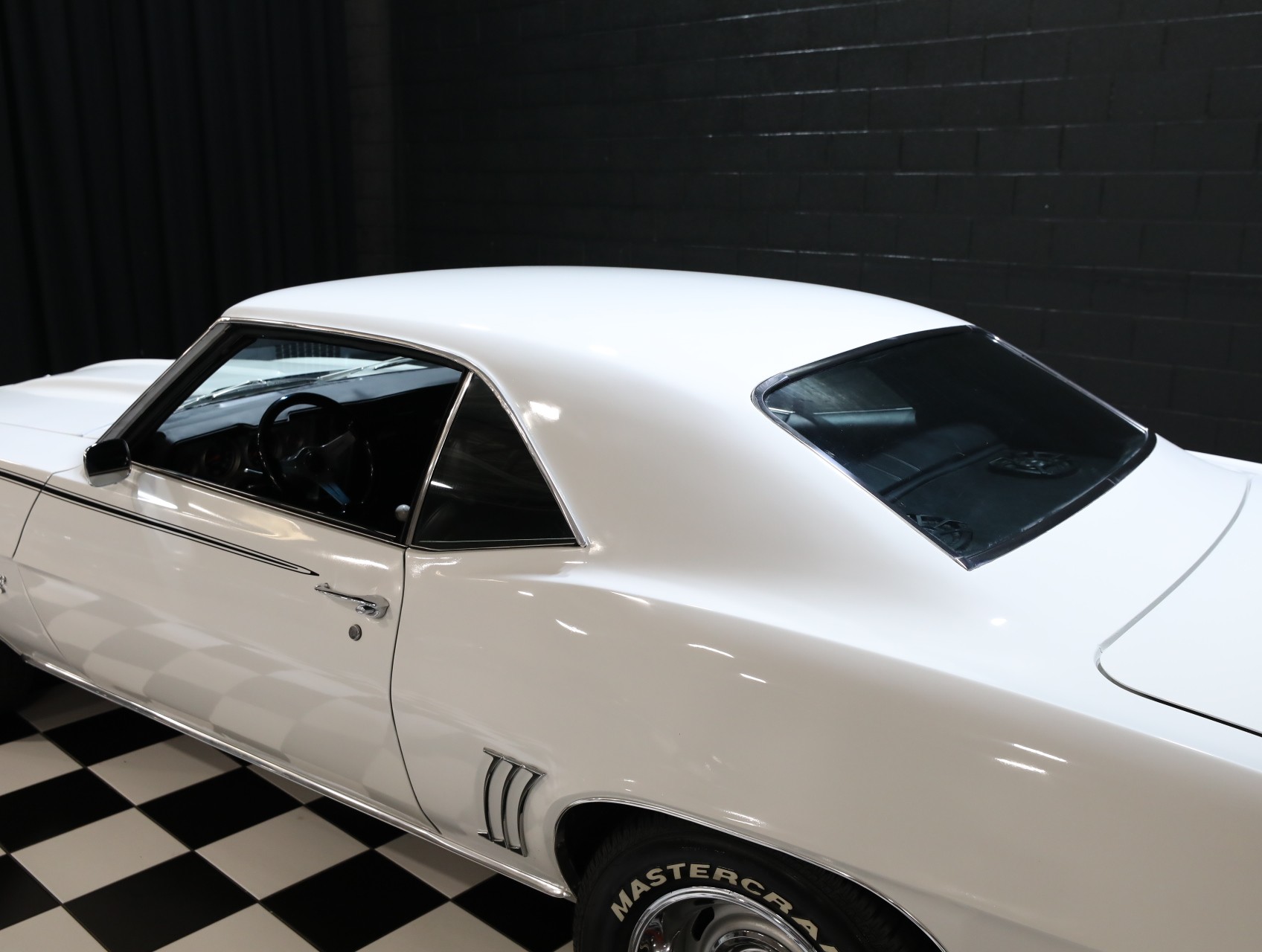 1969 Chevrolet Camaro 31