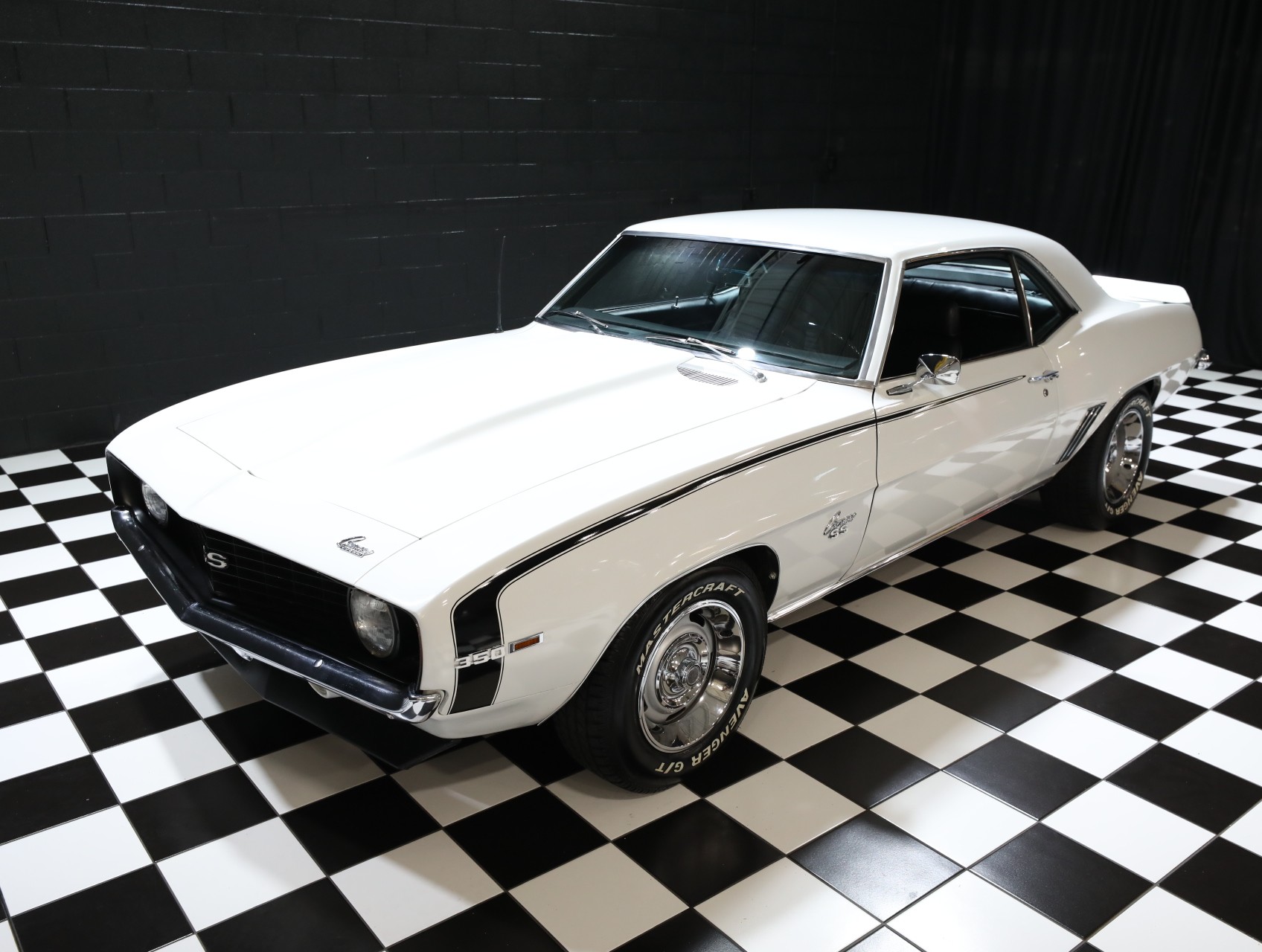 1969 Chevrolet Camaro 6