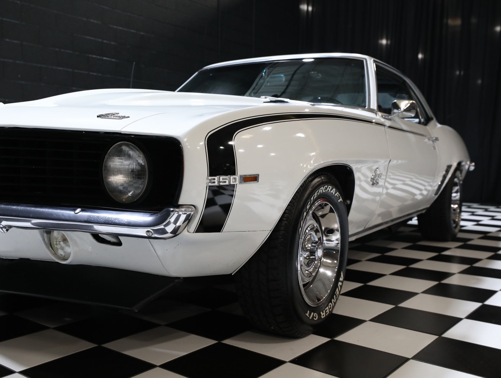 1969 Chevrolet Camaro 9