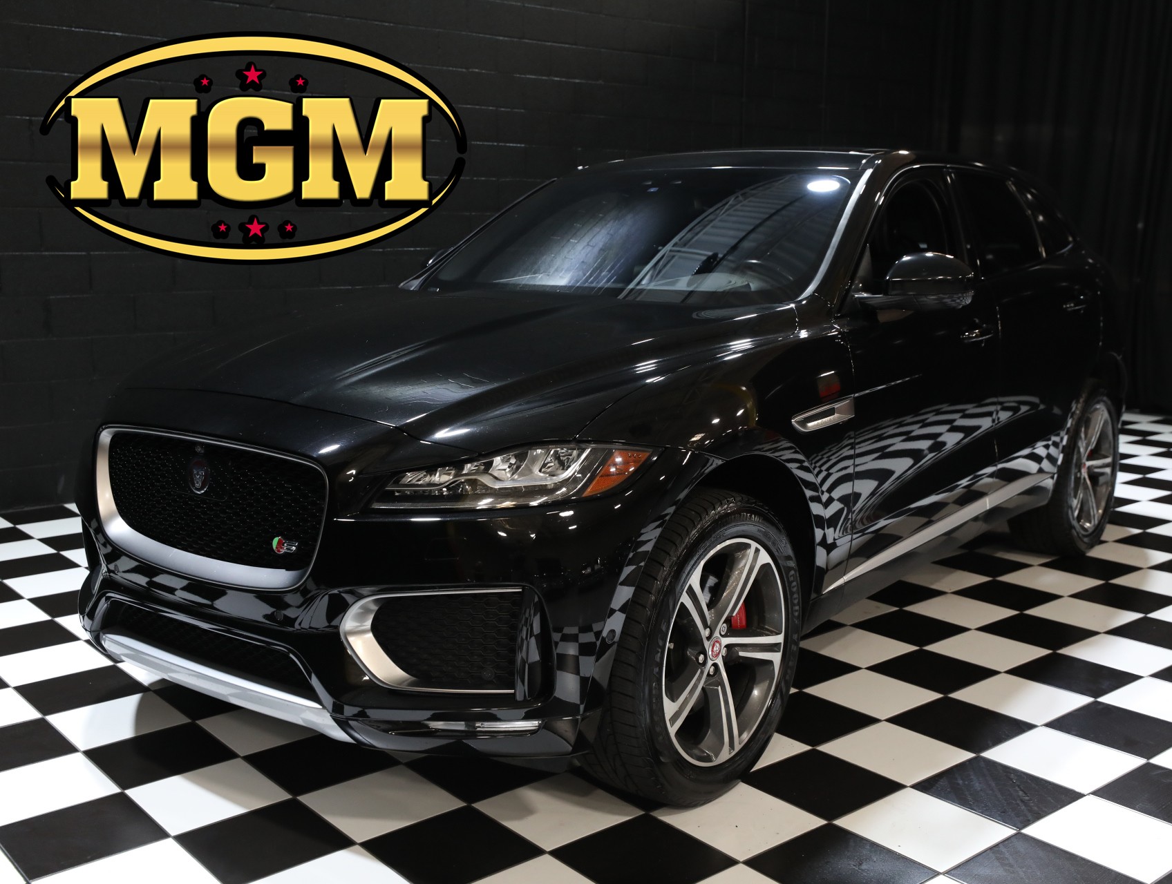 2017 Jaguar F-PACE 2