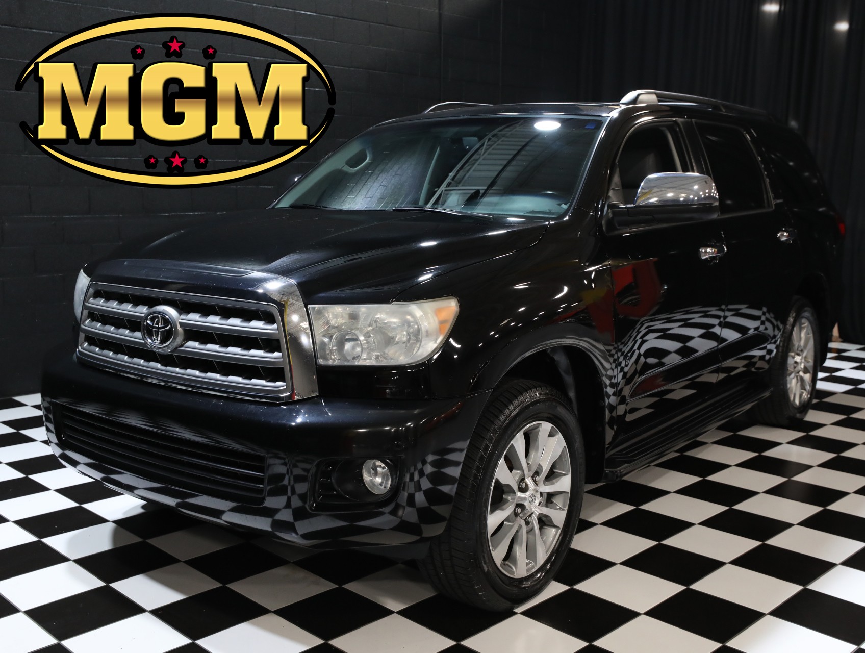 2016 Toyota Sequoia 2