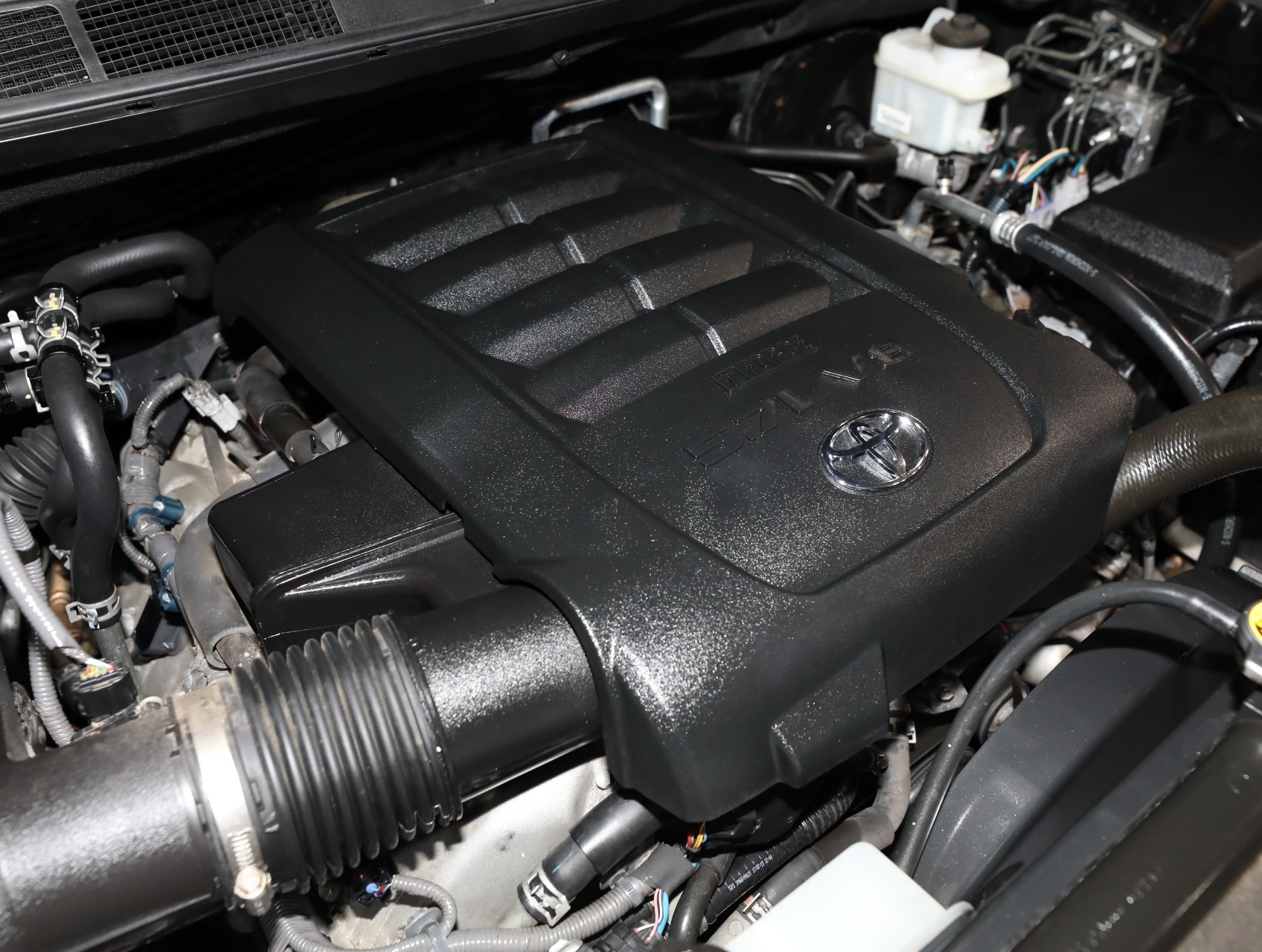 2016 Toyota Sequoia 87