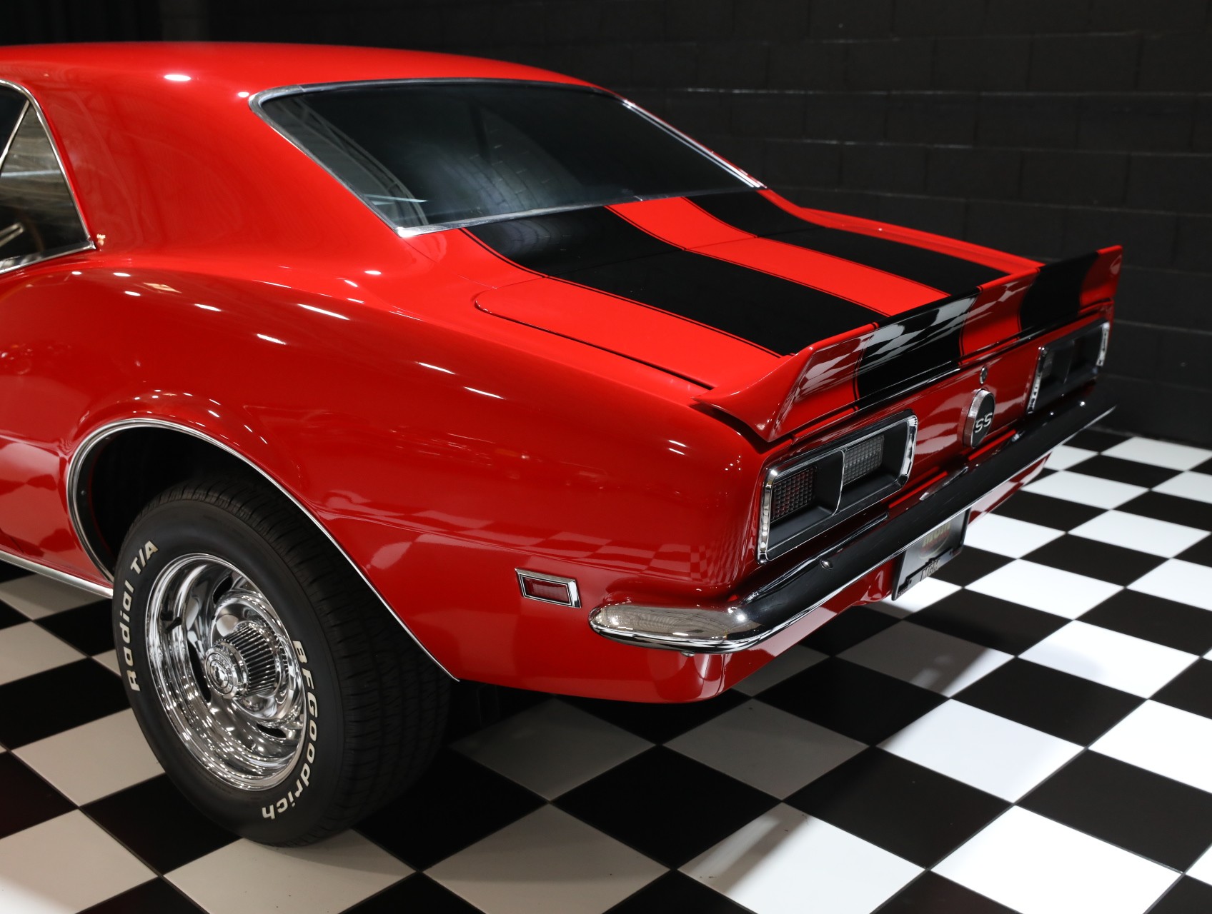 1968 Chevrolet Camaro 28