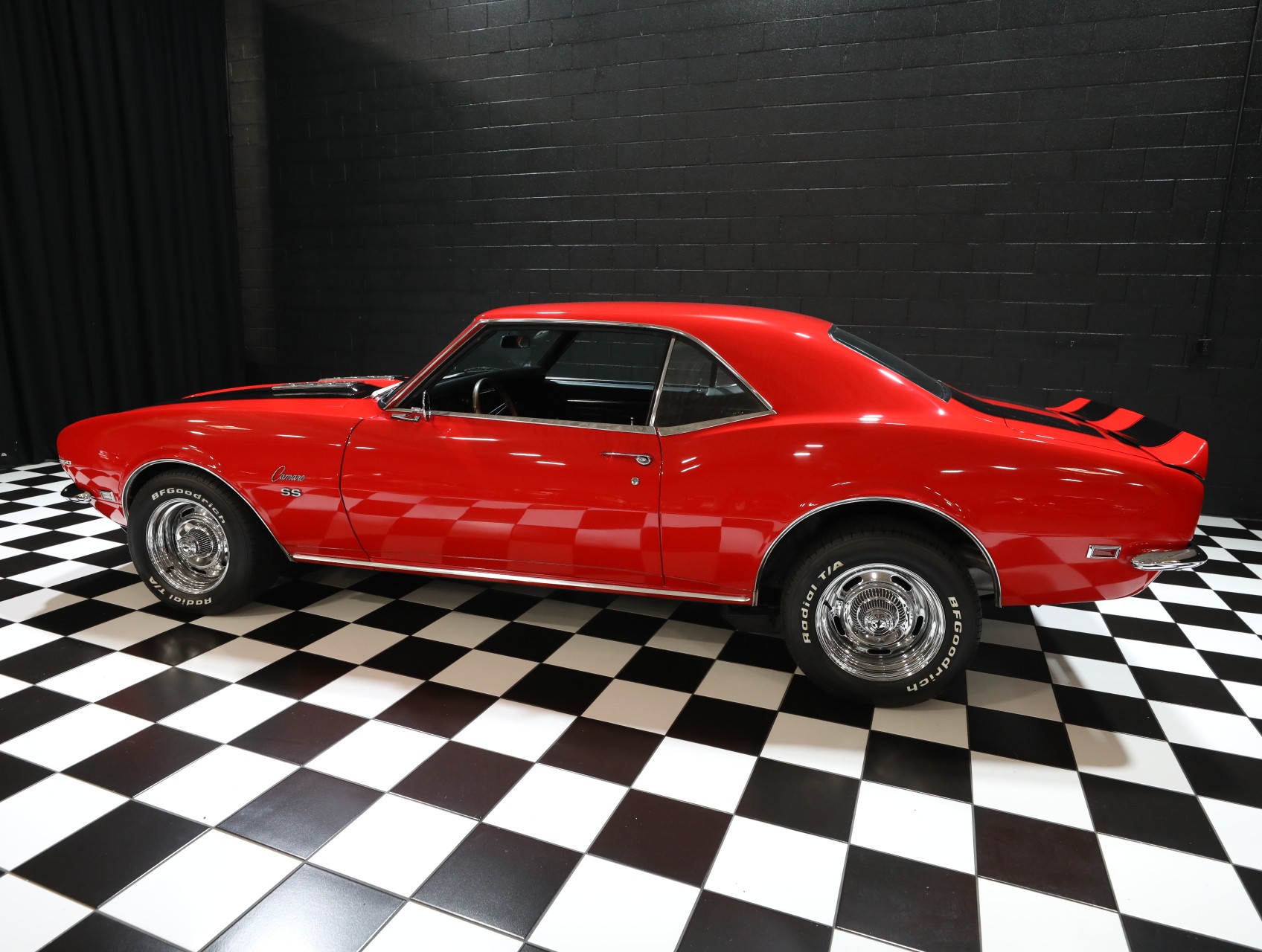 1968 Chevrolet Camaro 33