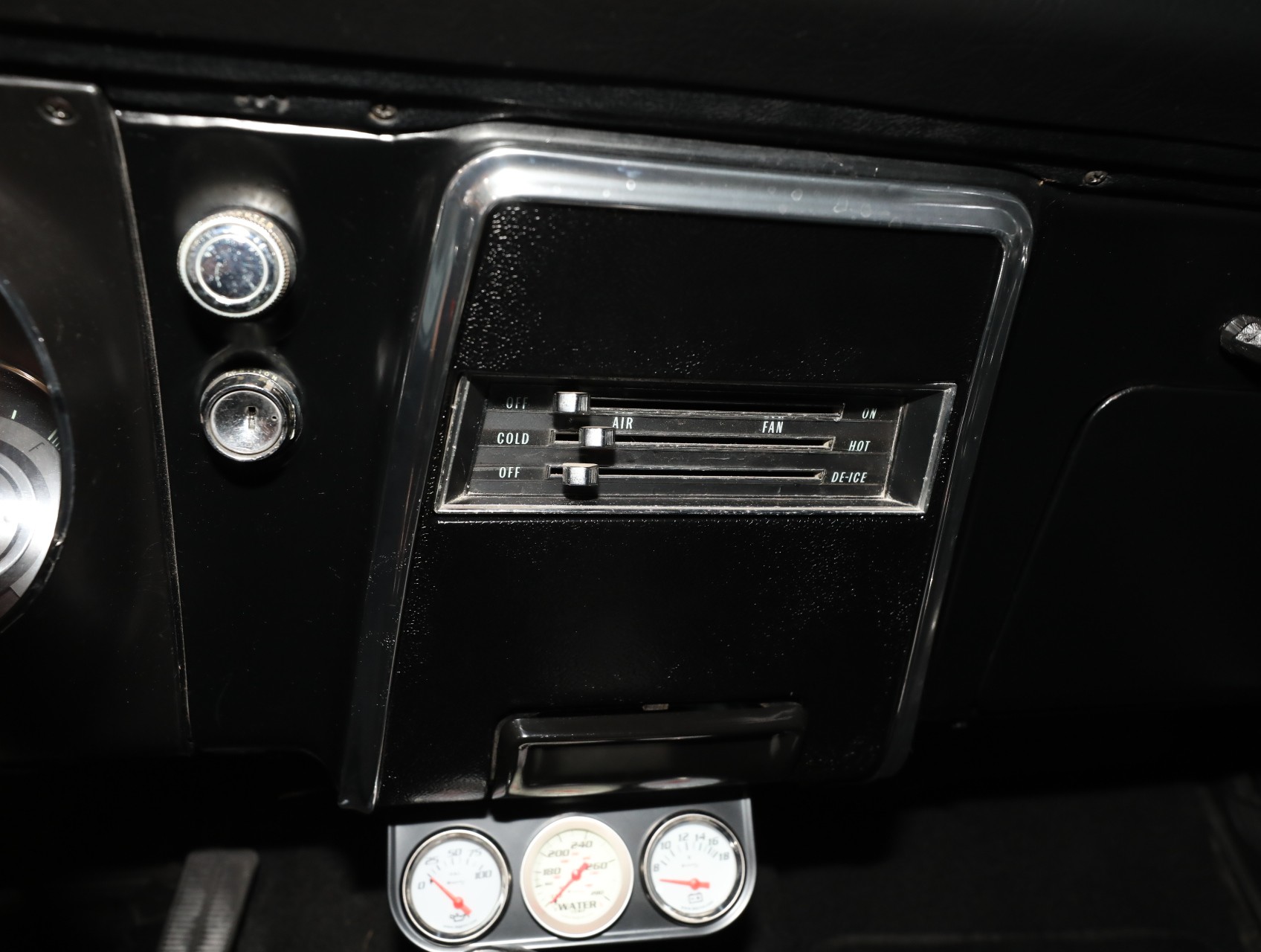 1968 Chevrolet Camaro 54