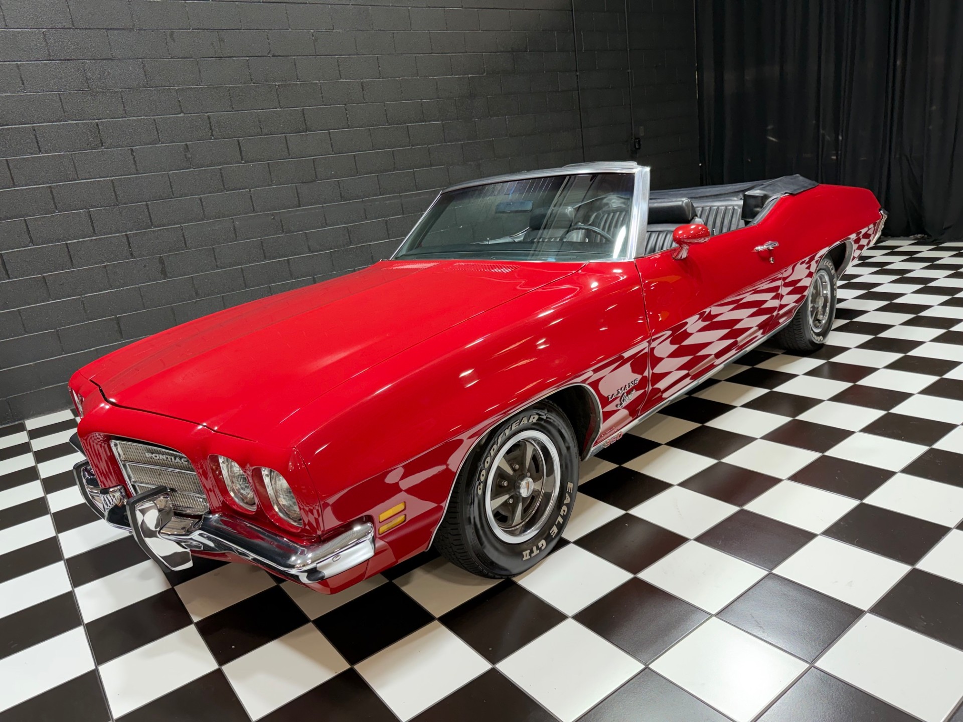 1972 Pontiac Lemans 16