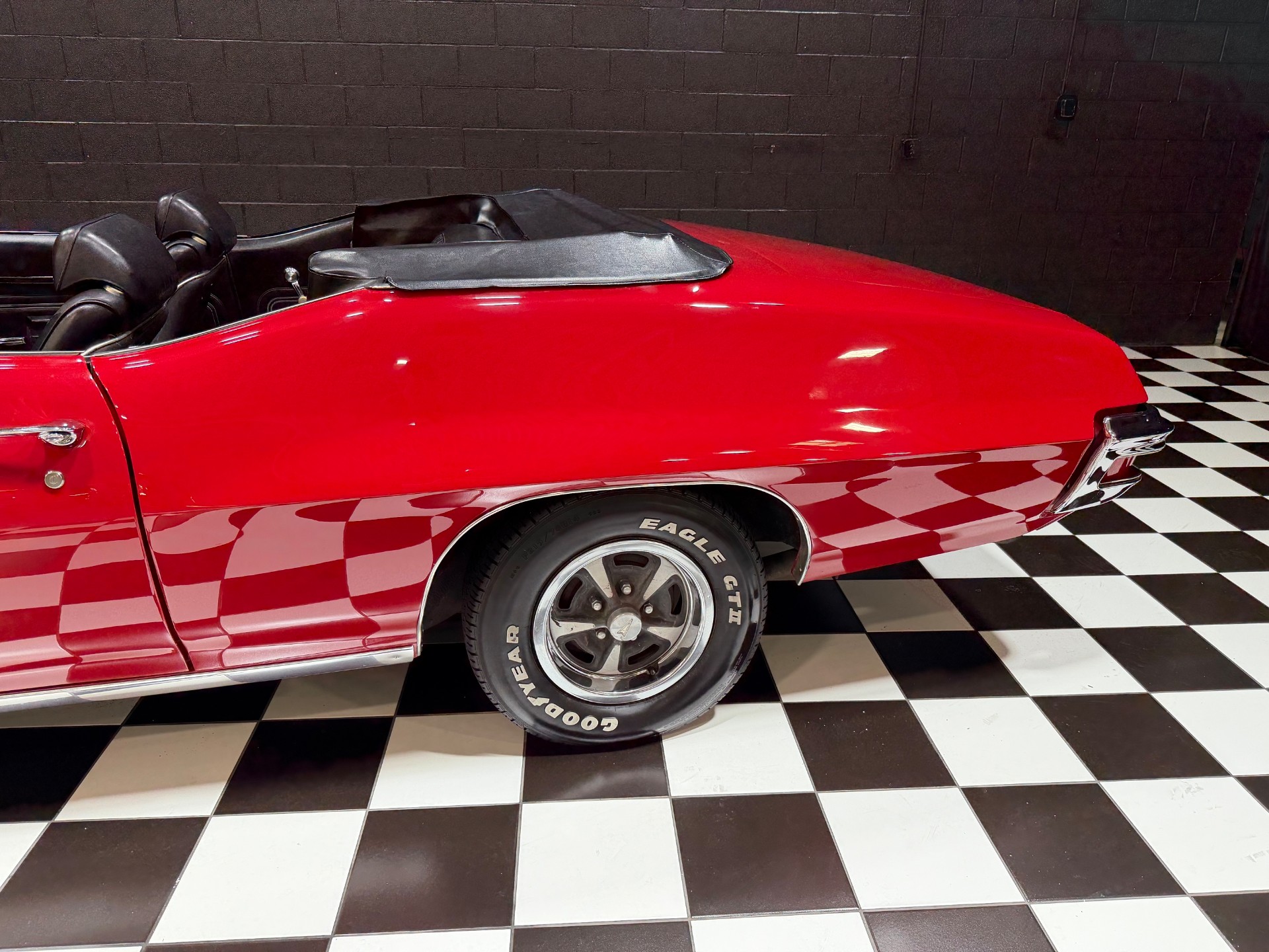 1972 Pontiac Lemans 38