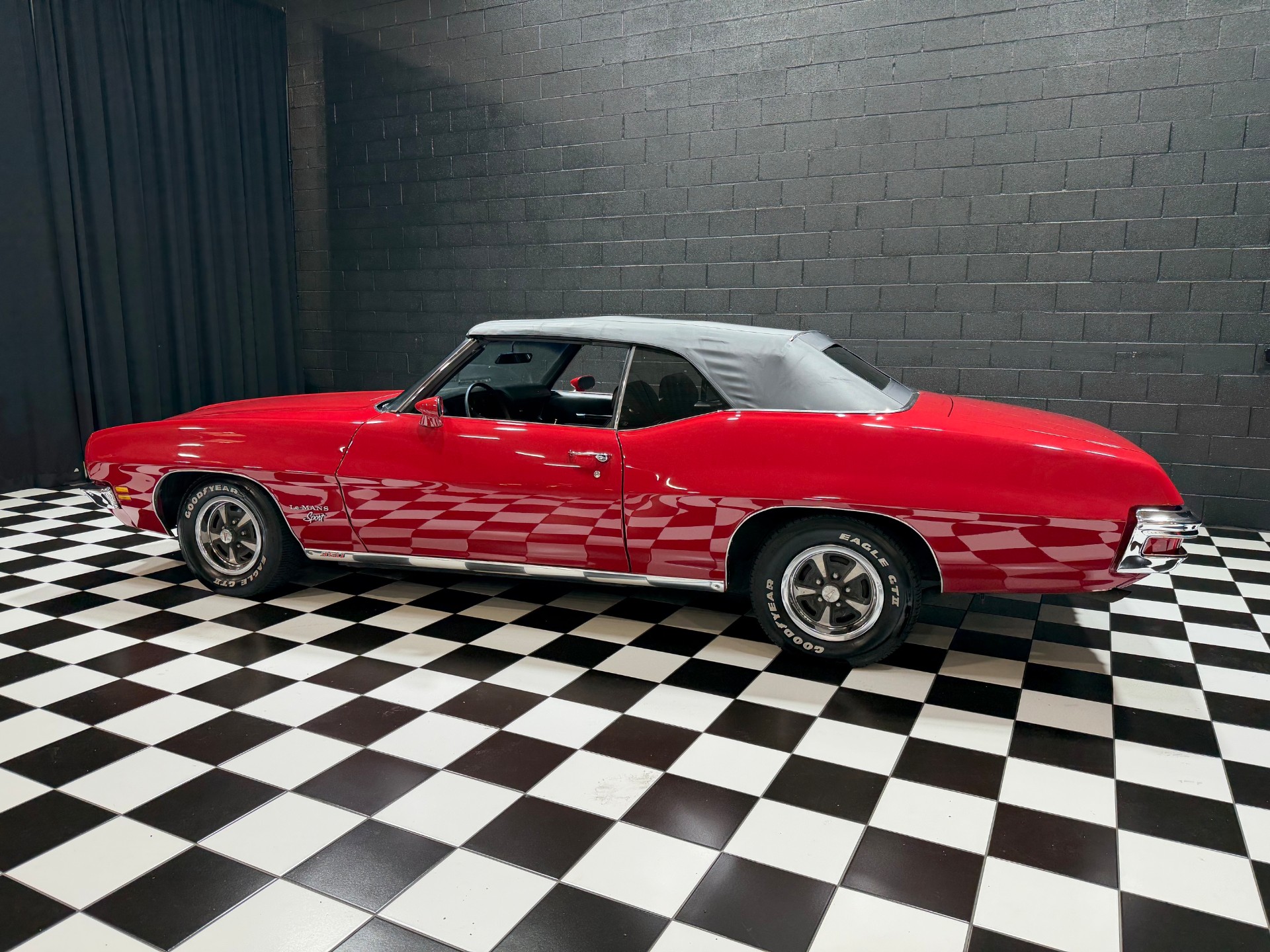 1972 Pontiac Lemans 7