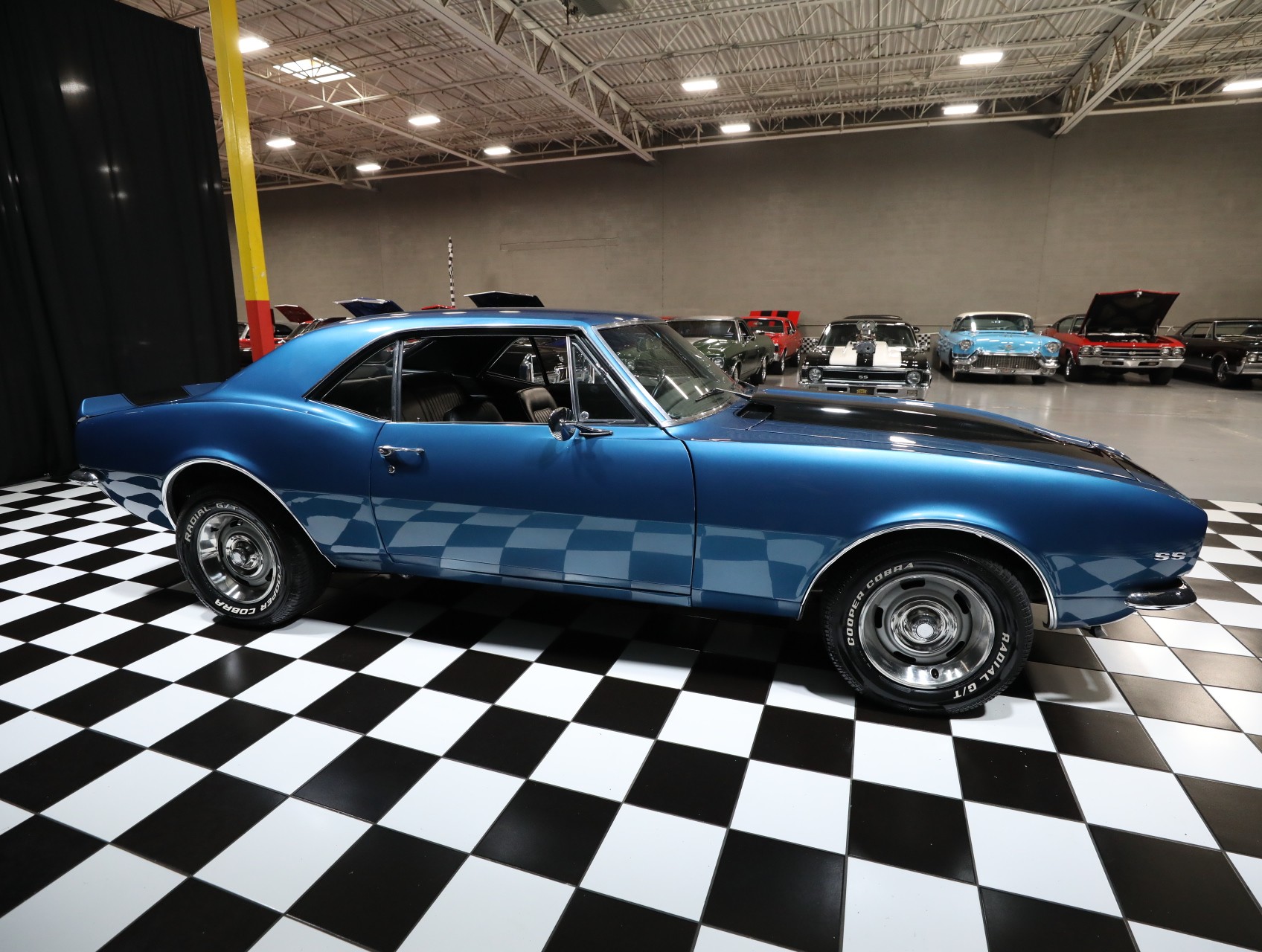 1967 Chevrolet Camaro 19