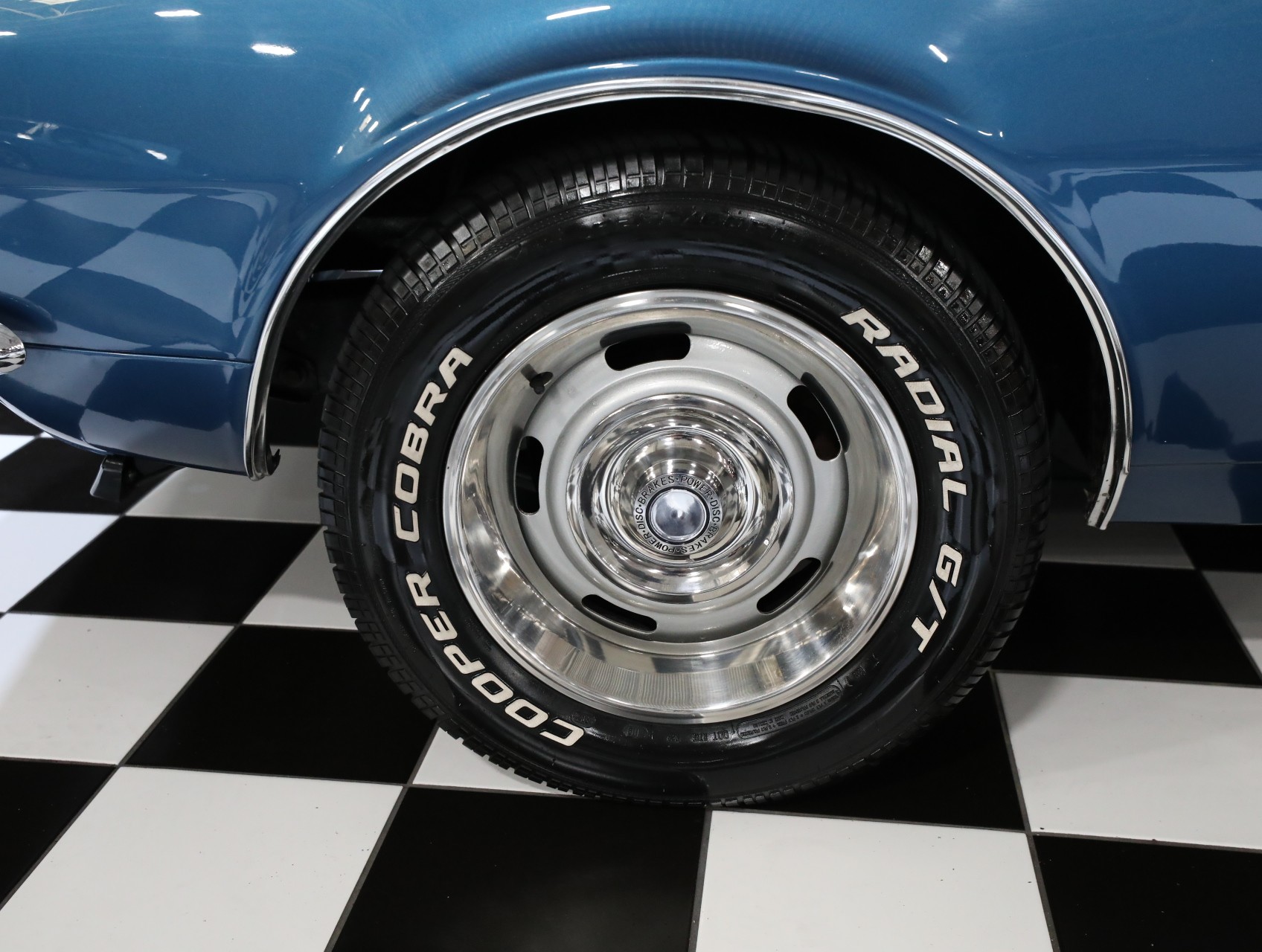 1967 Chevrolet Camaro 35