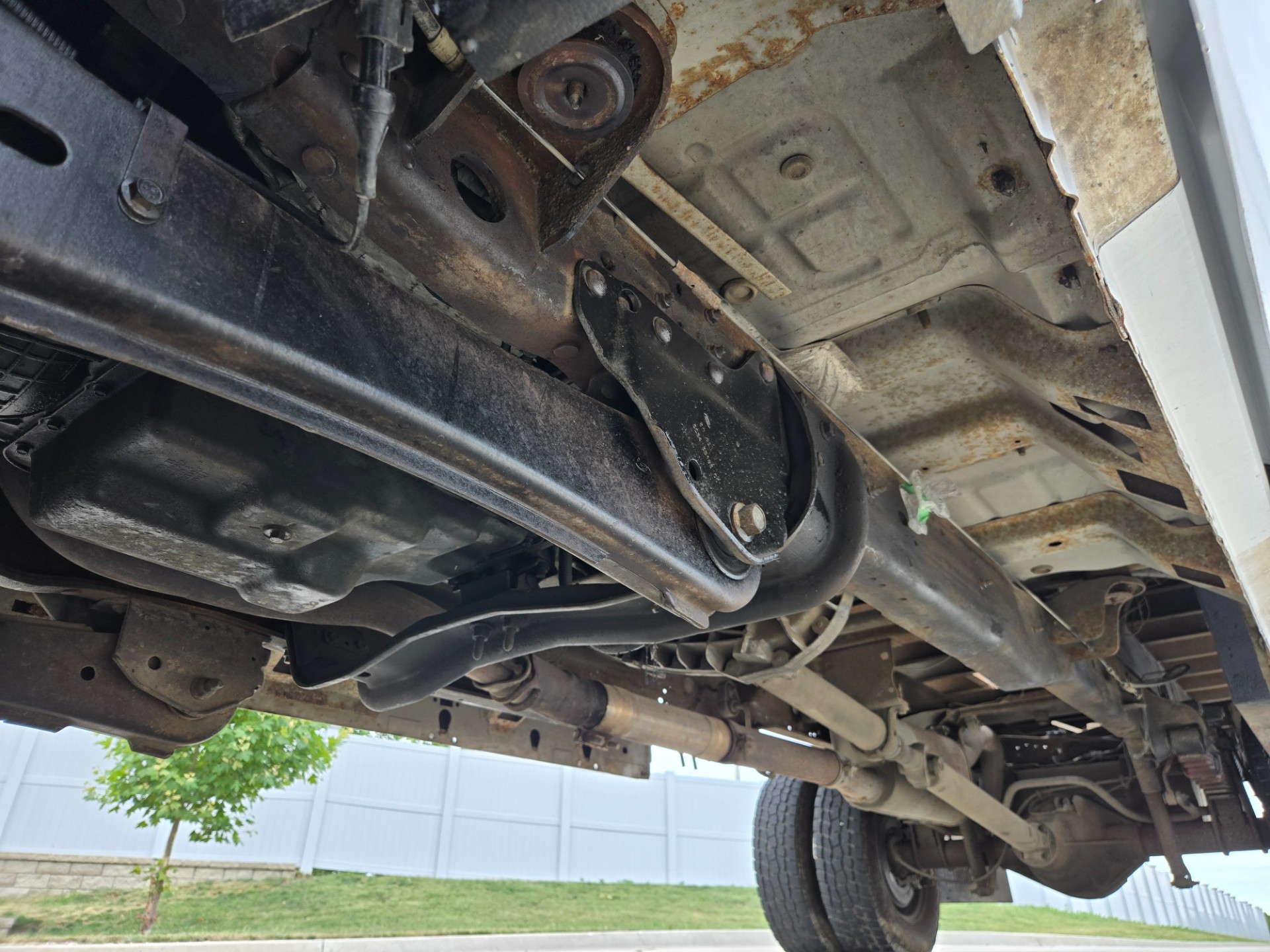 2006 Ford F350 17