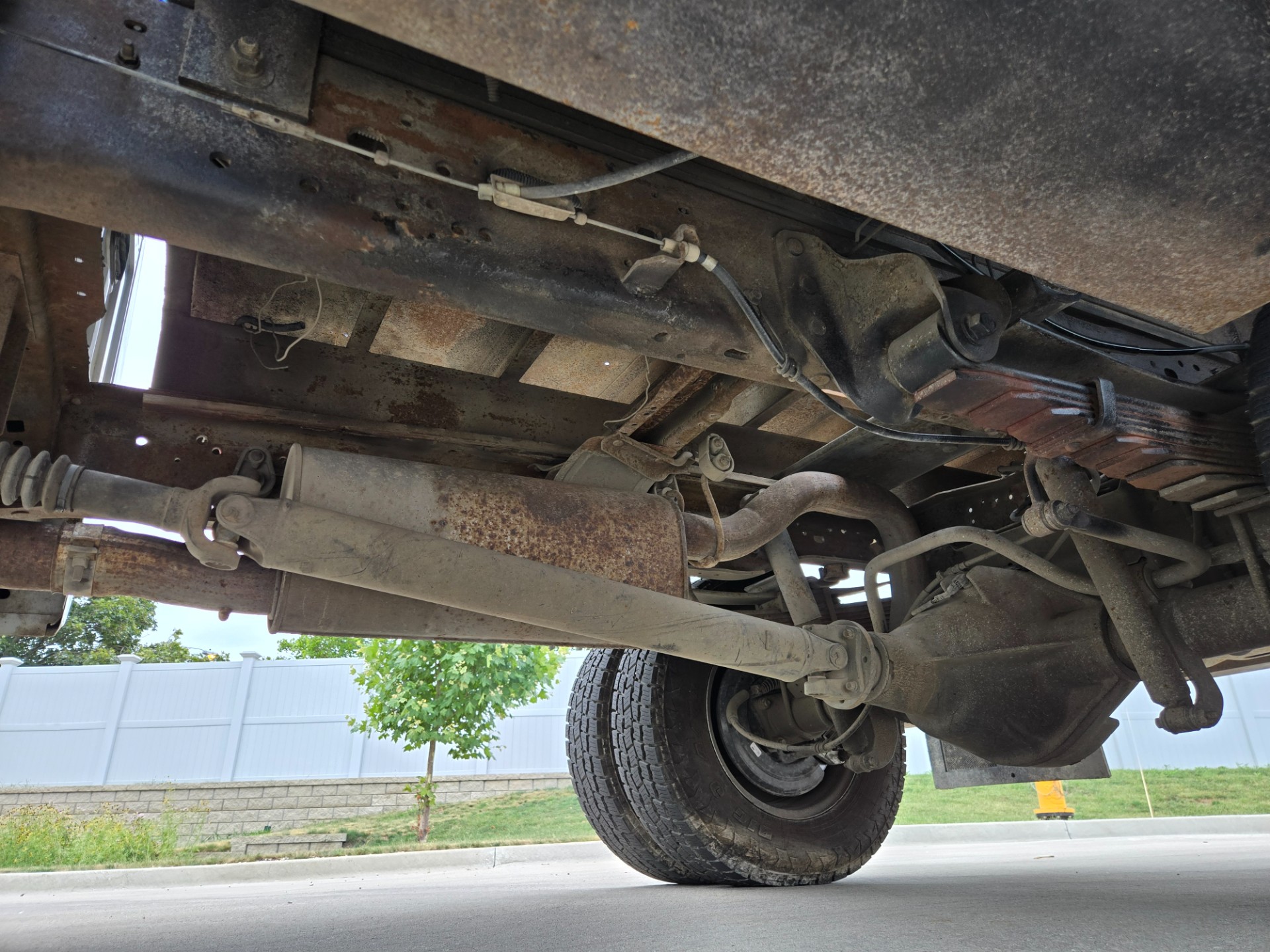 2006 Ford F350 31