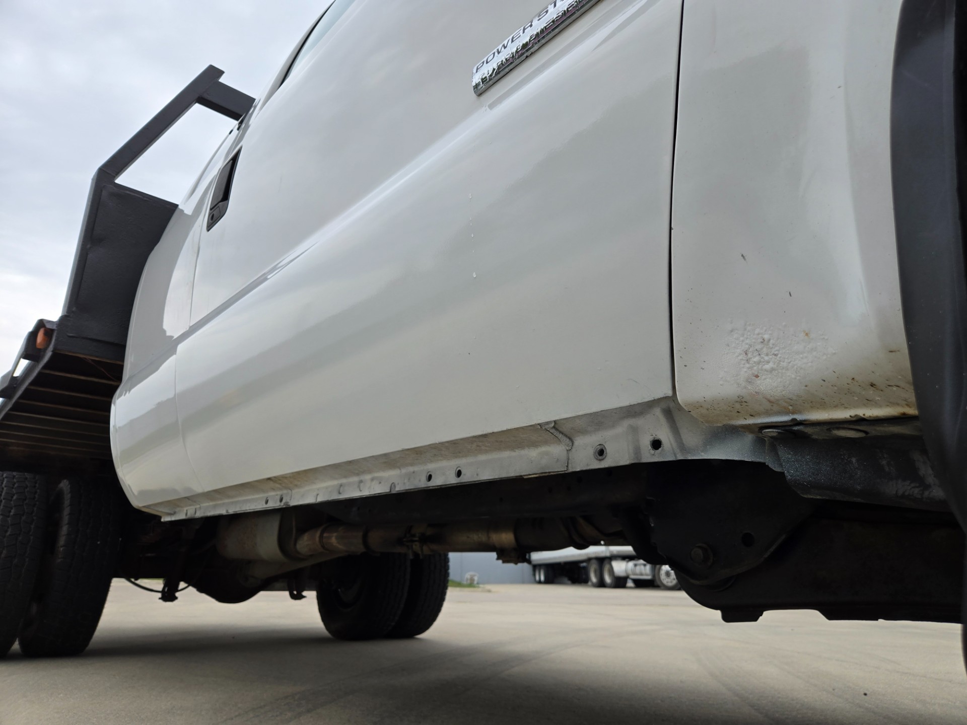 2006 Ford F350 55