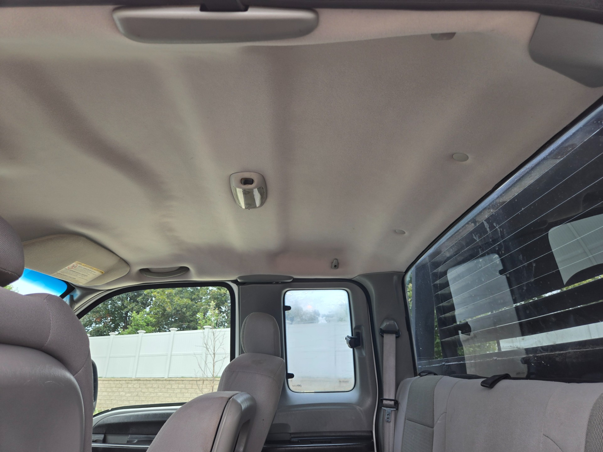 2006 Ford F350 74