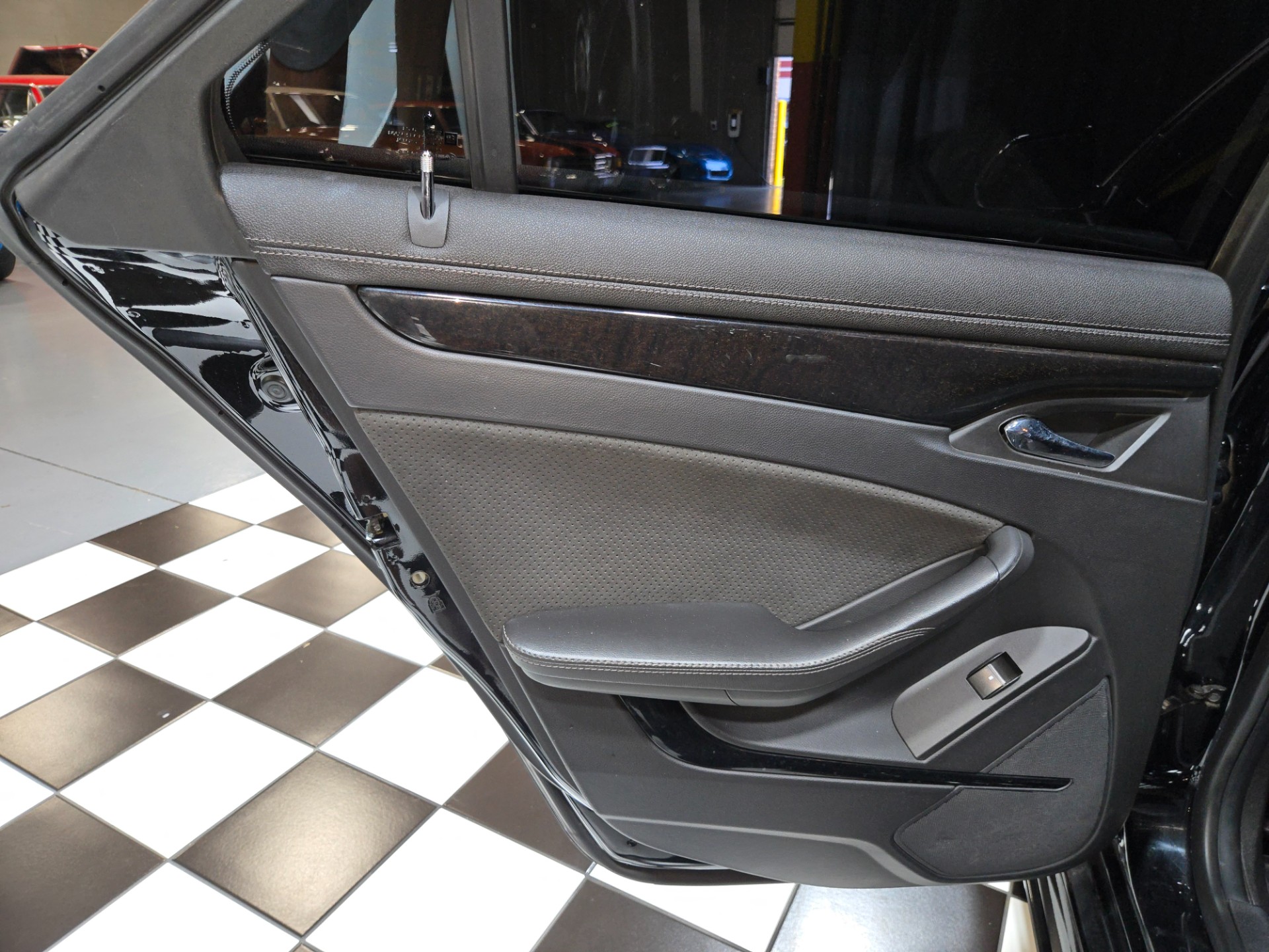 2013 Cadillac CTS-V 107
