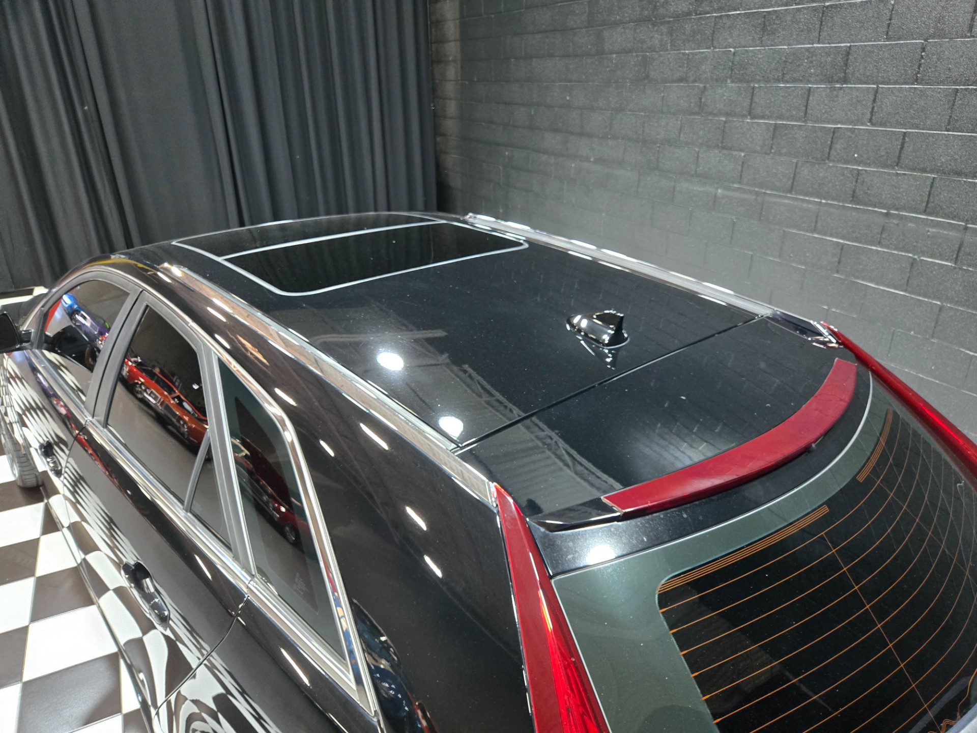 2013 Cadillac CTS-V 32