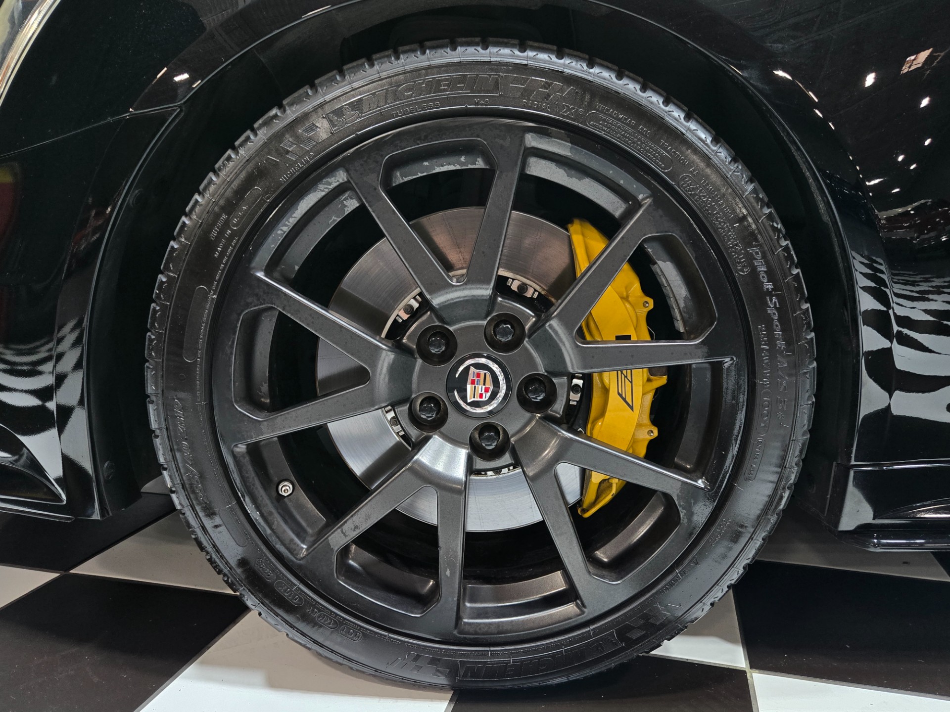2013 Cadillac CTS-V 10