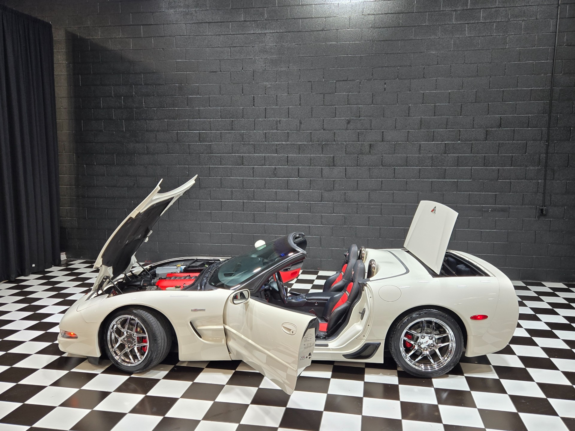 2001 Chevrolet Corvette 111