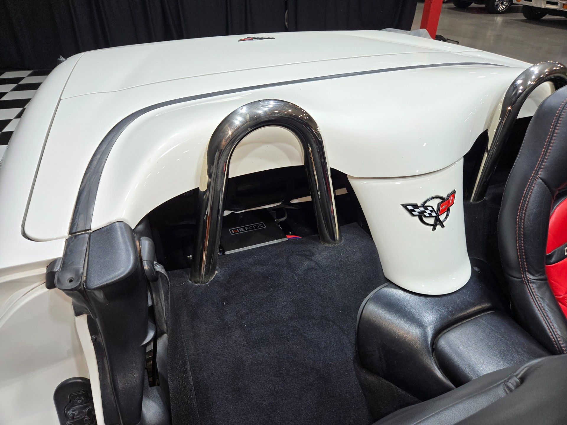2001 Chevrolet Corvette 19