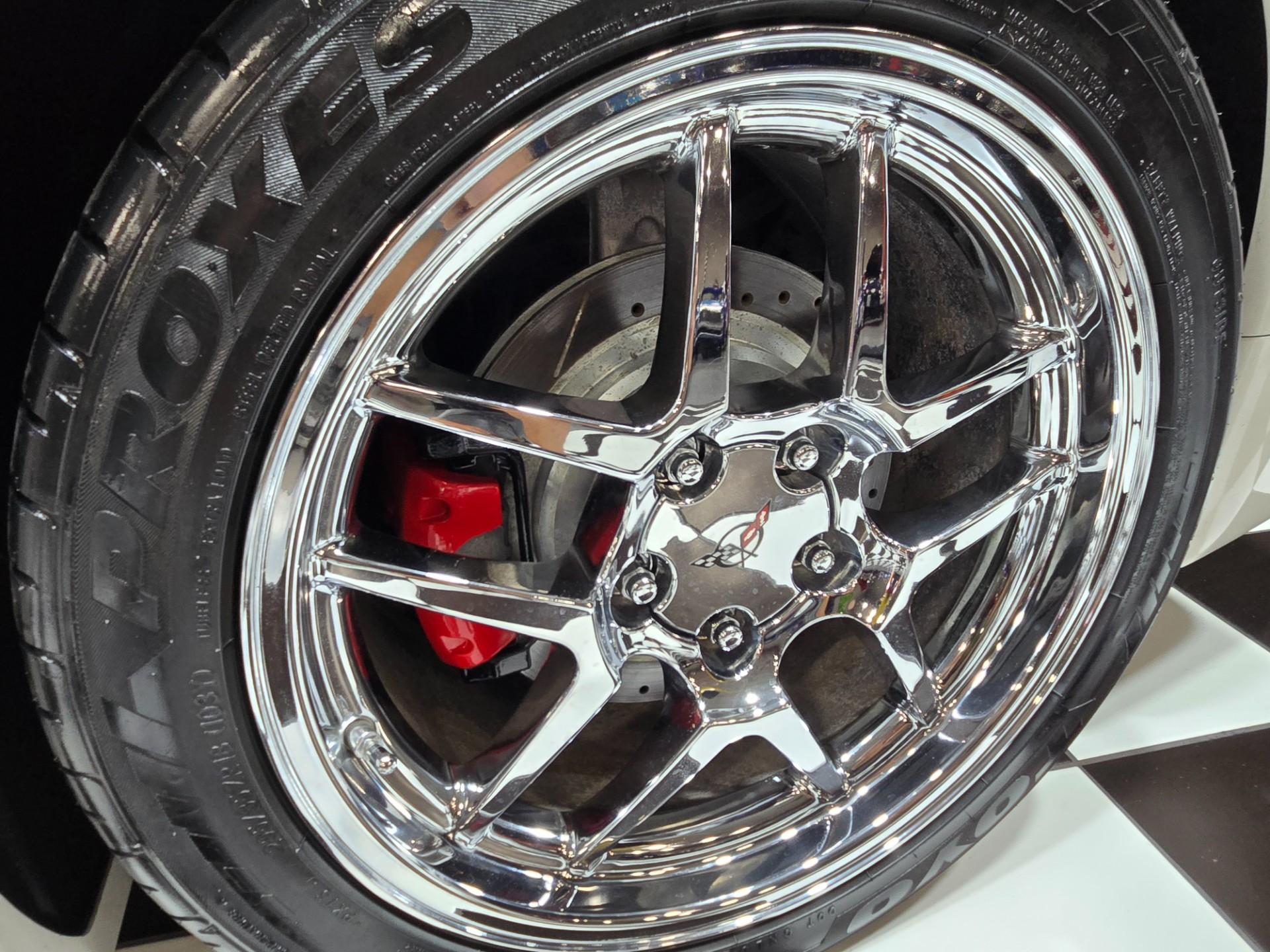 2001 Chevrolet Corvette 37