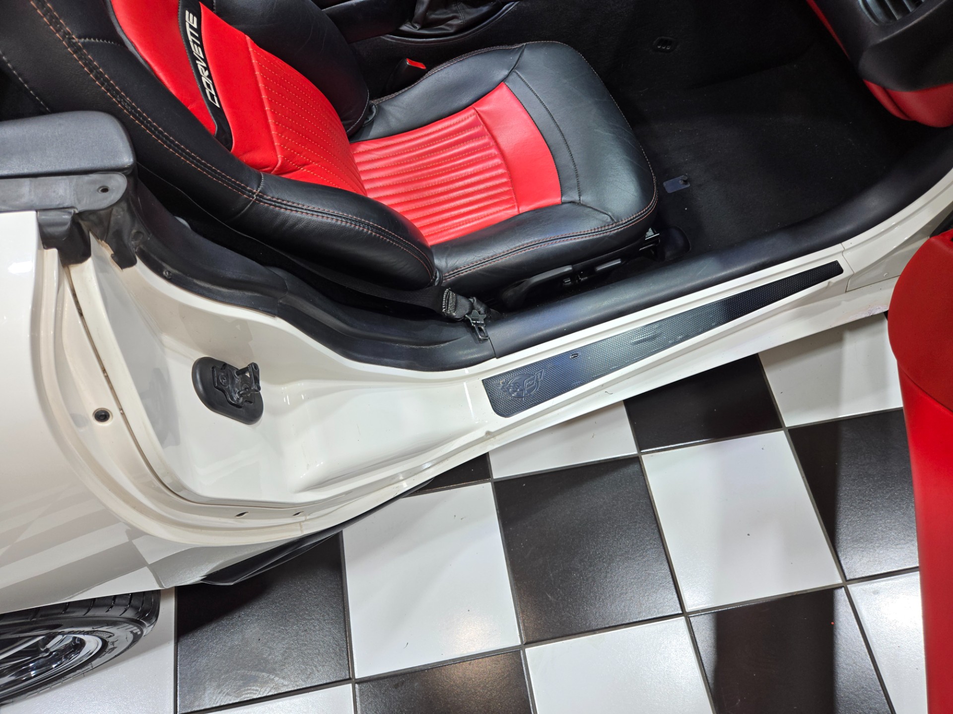 2001 Chevrolet Corvette 79
