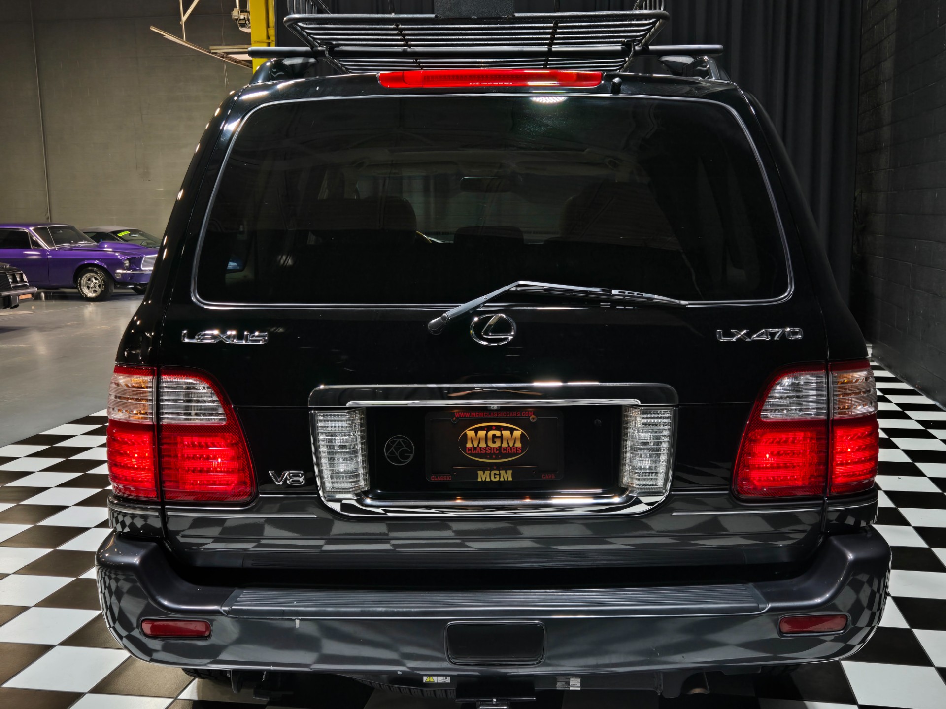 2004 Lexus LX 470 139