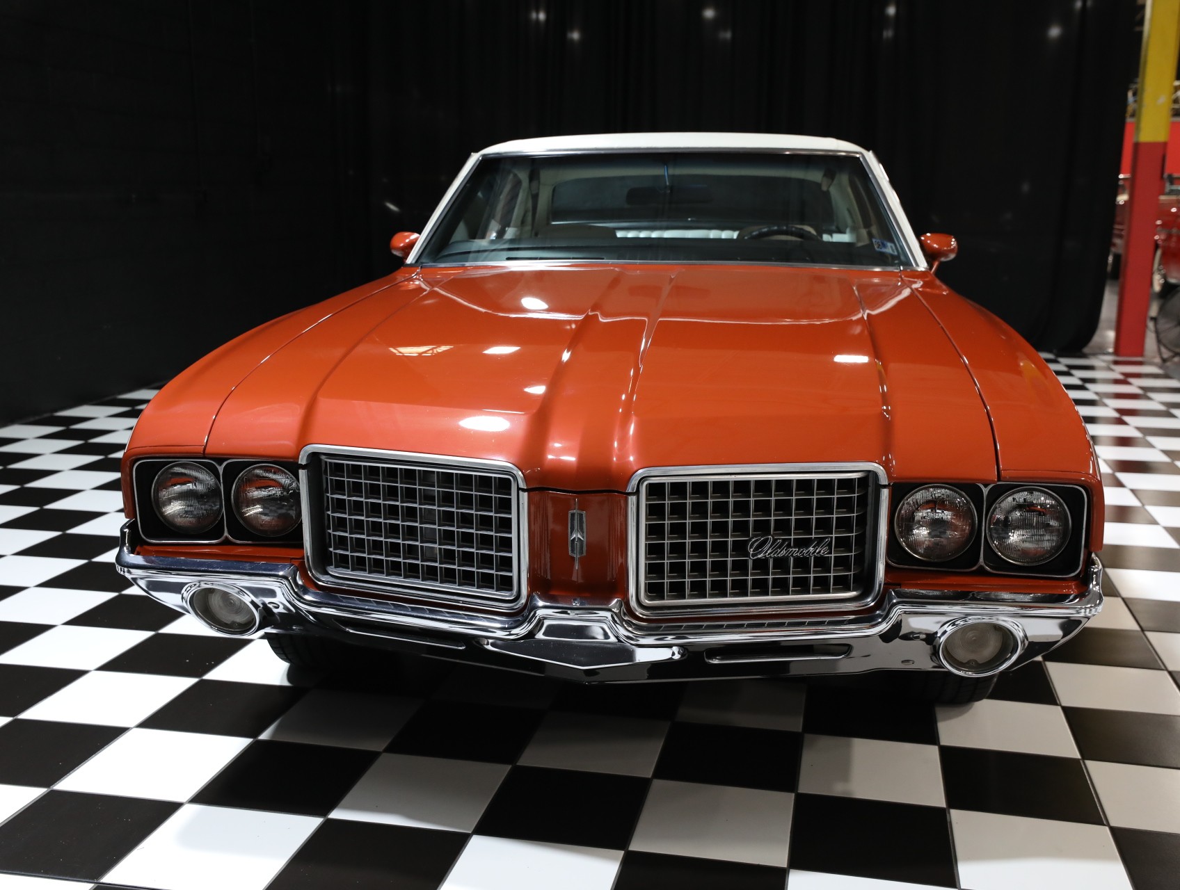 1972 Oldsmobile Cutlass 13