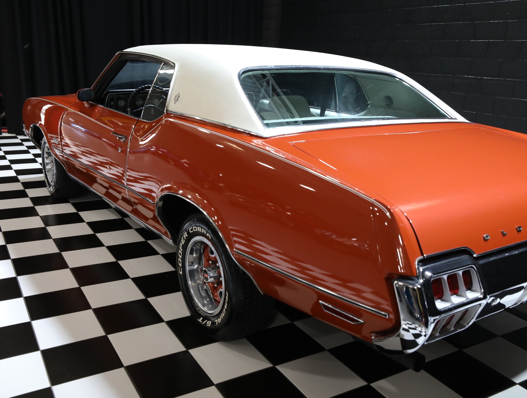1972 Oldsmobile Cutlass 30