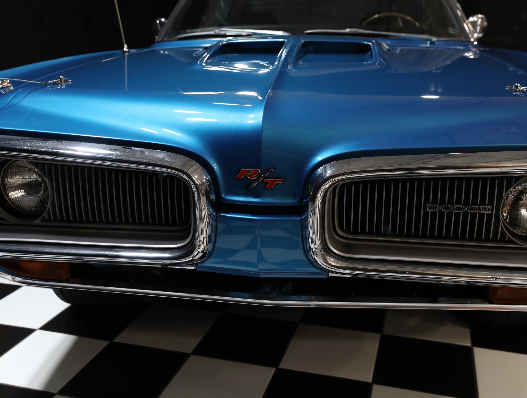 1970 Dodge Coronet 12