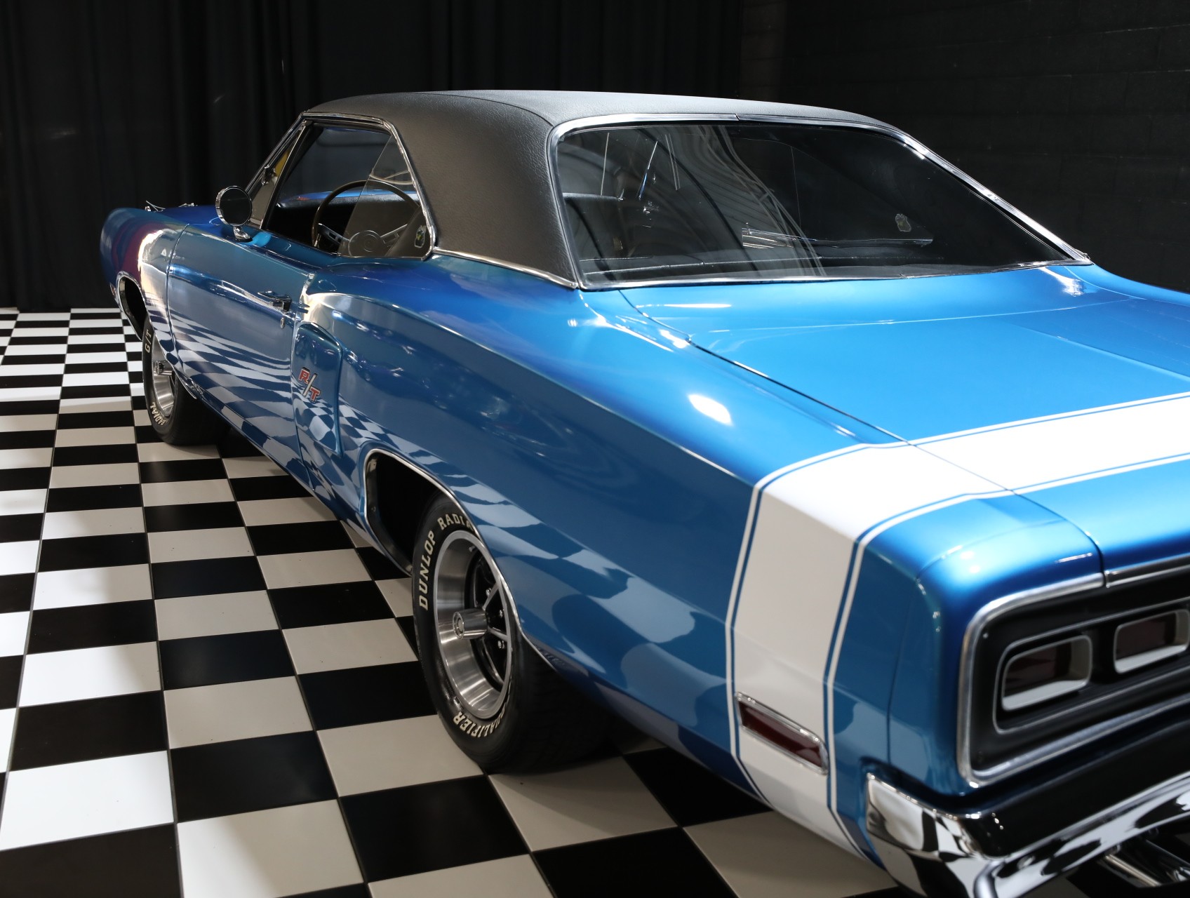 1970 Dodge Coronet 31