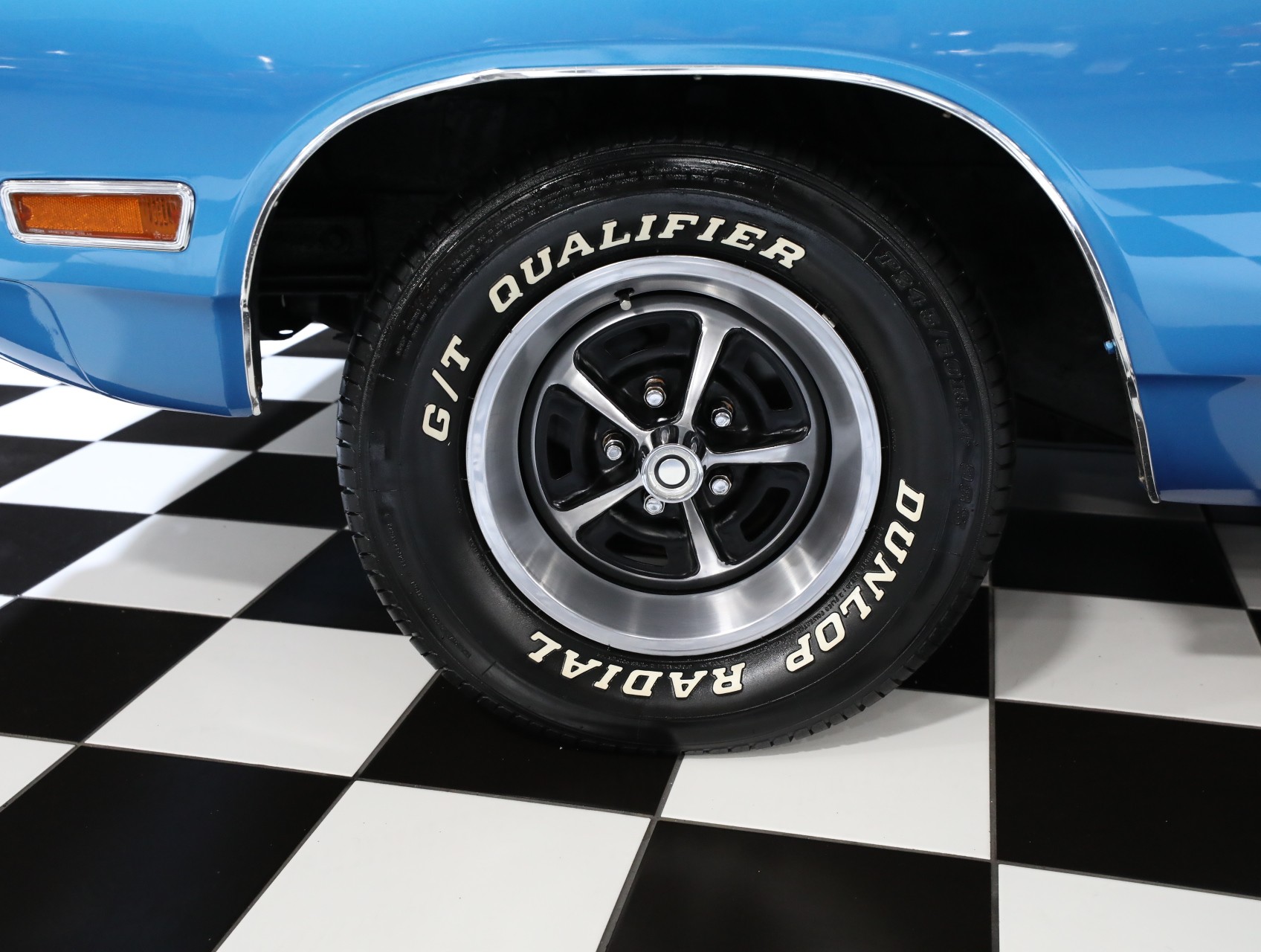 1970 Dodge Coronet 38