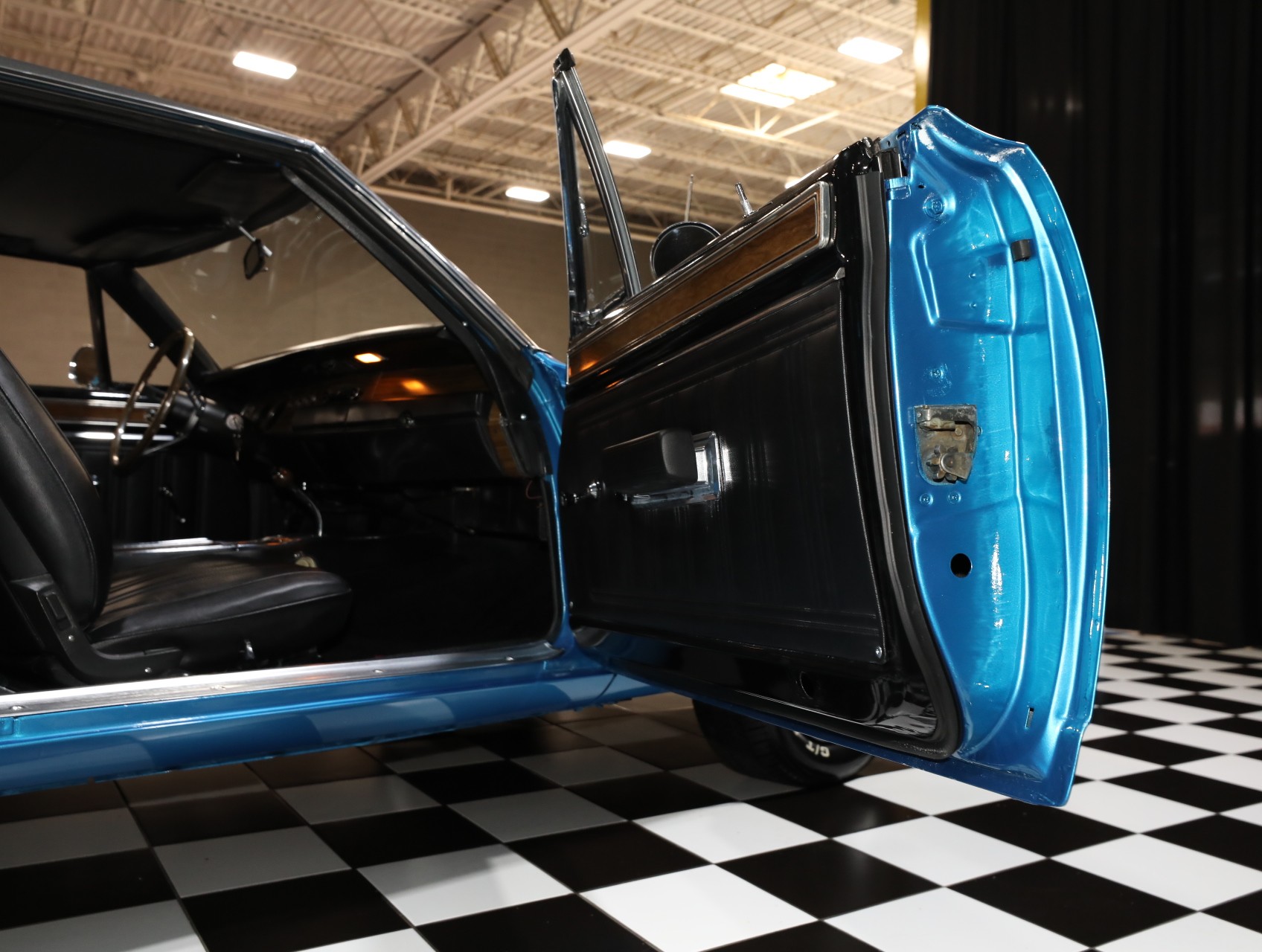 1970 Dodge Coronet 40